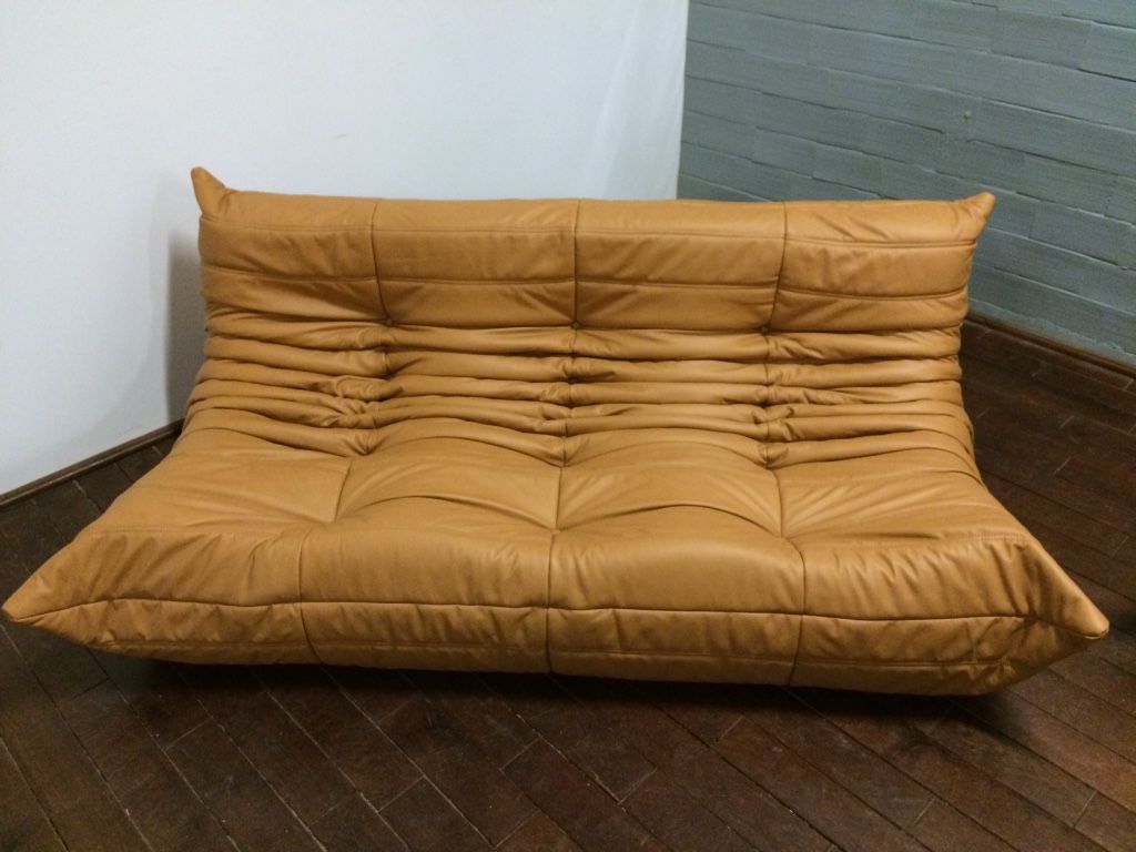 Togo sofa model designed by Michel Ducaroy 1973