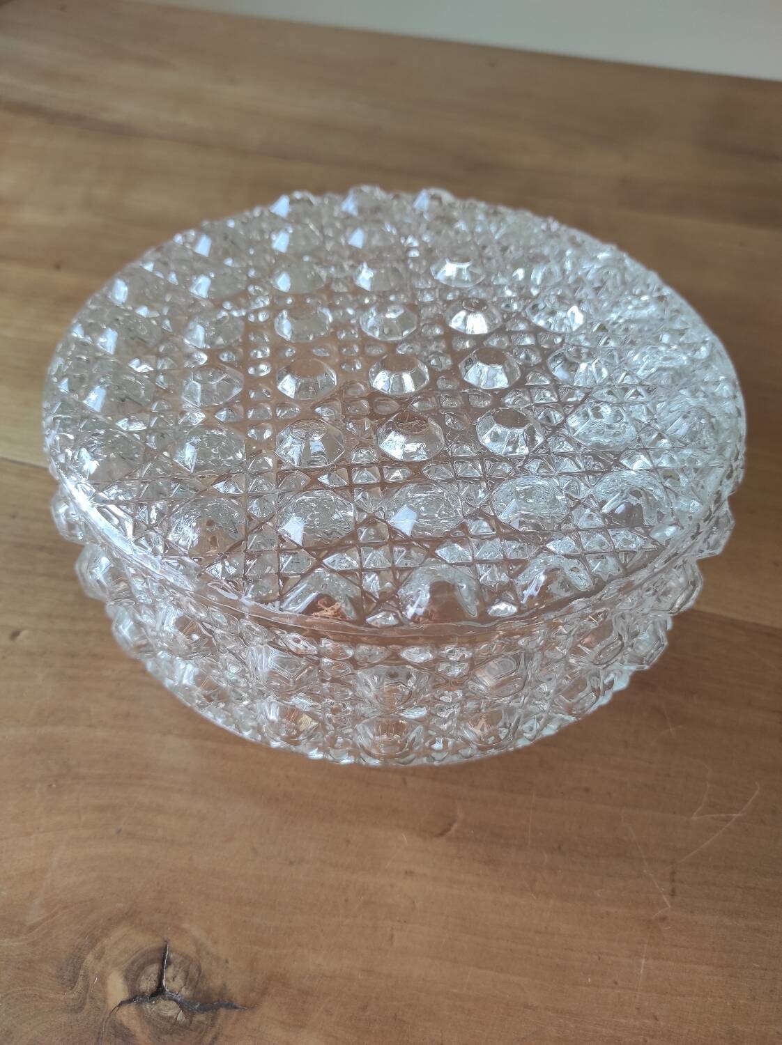 Glass ceiling light globe with relief decoration