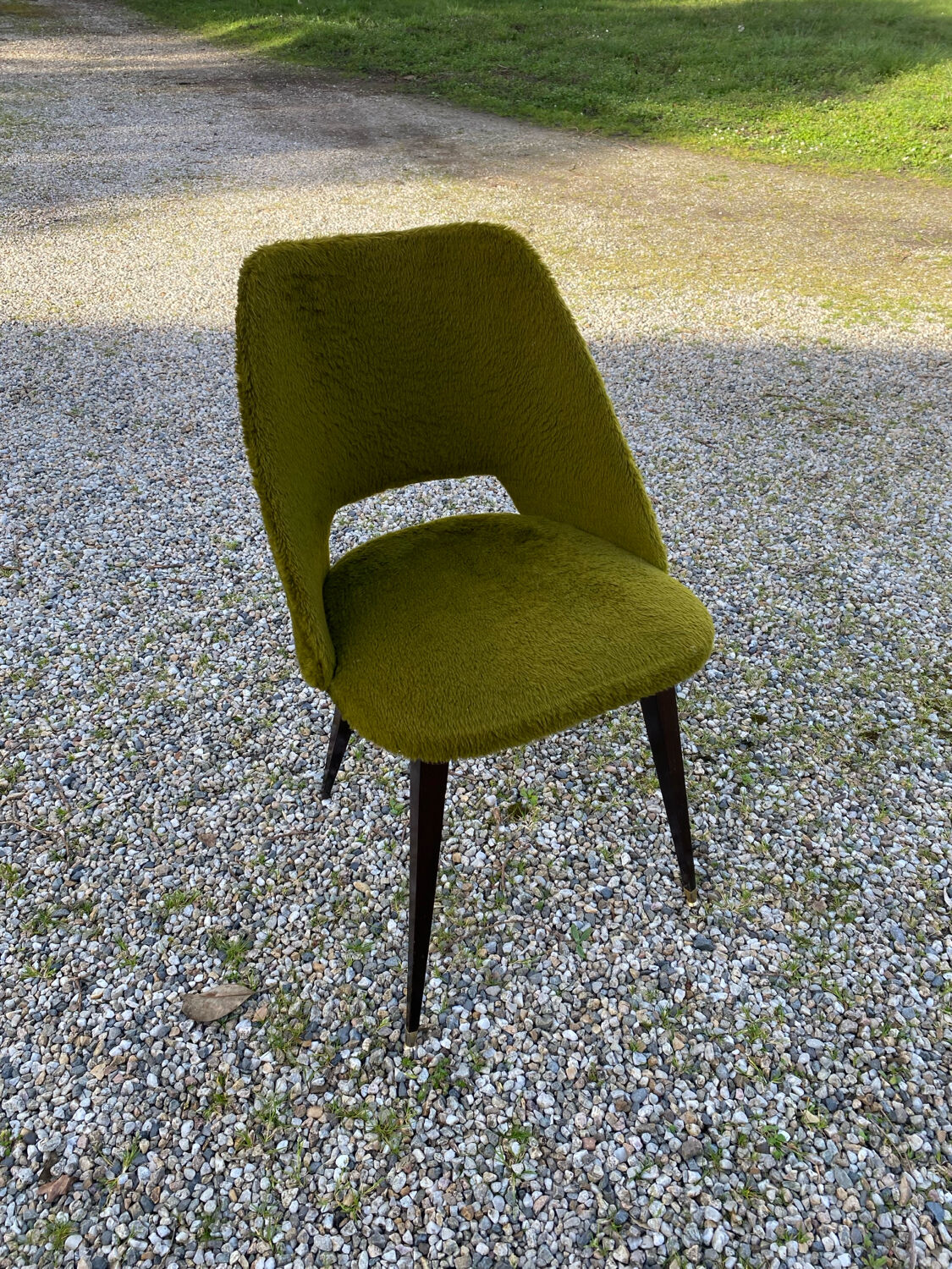 Green faux fur chair