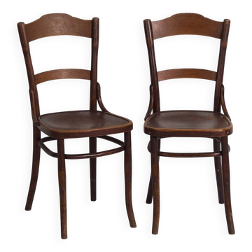 Antique Thonet-Mundus chairs (c.1920). Set of 2 pieces no.2