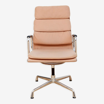 Chaise de bureau Vintage modèle EA209 par Charles & Ray Eames pour Vitra