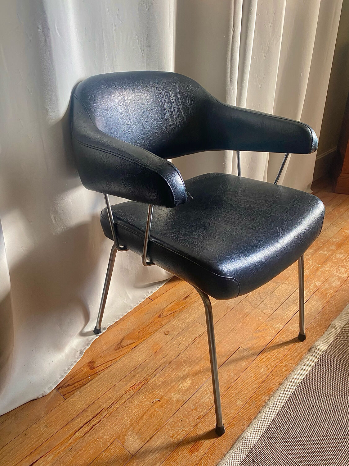 Space age office chair from the 70s