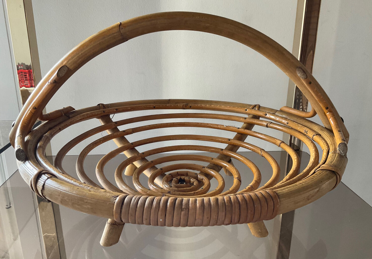 Vintage rattan basket 60s-70s