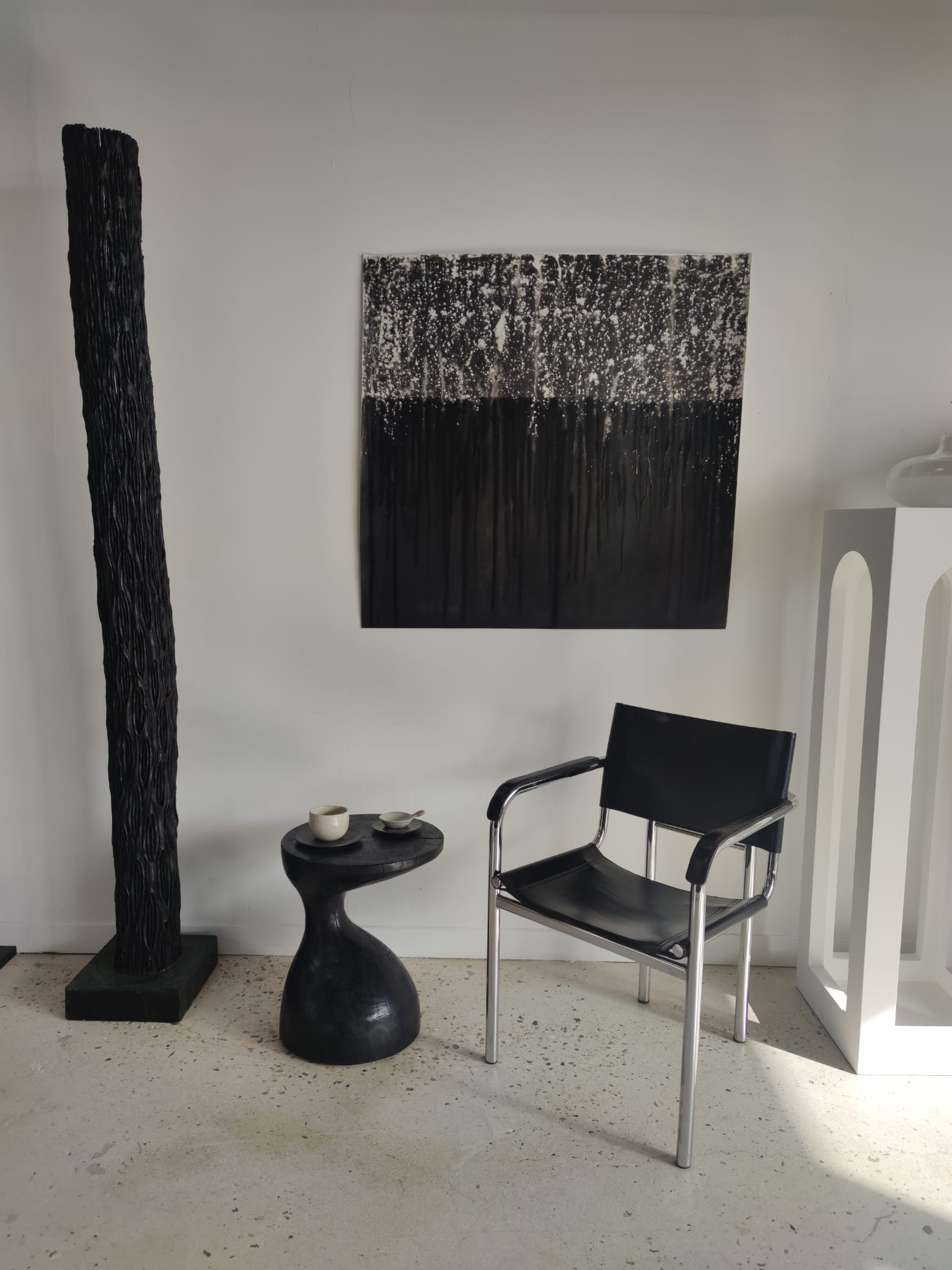 Sofa end in solid wood monoxyl organic shape black color