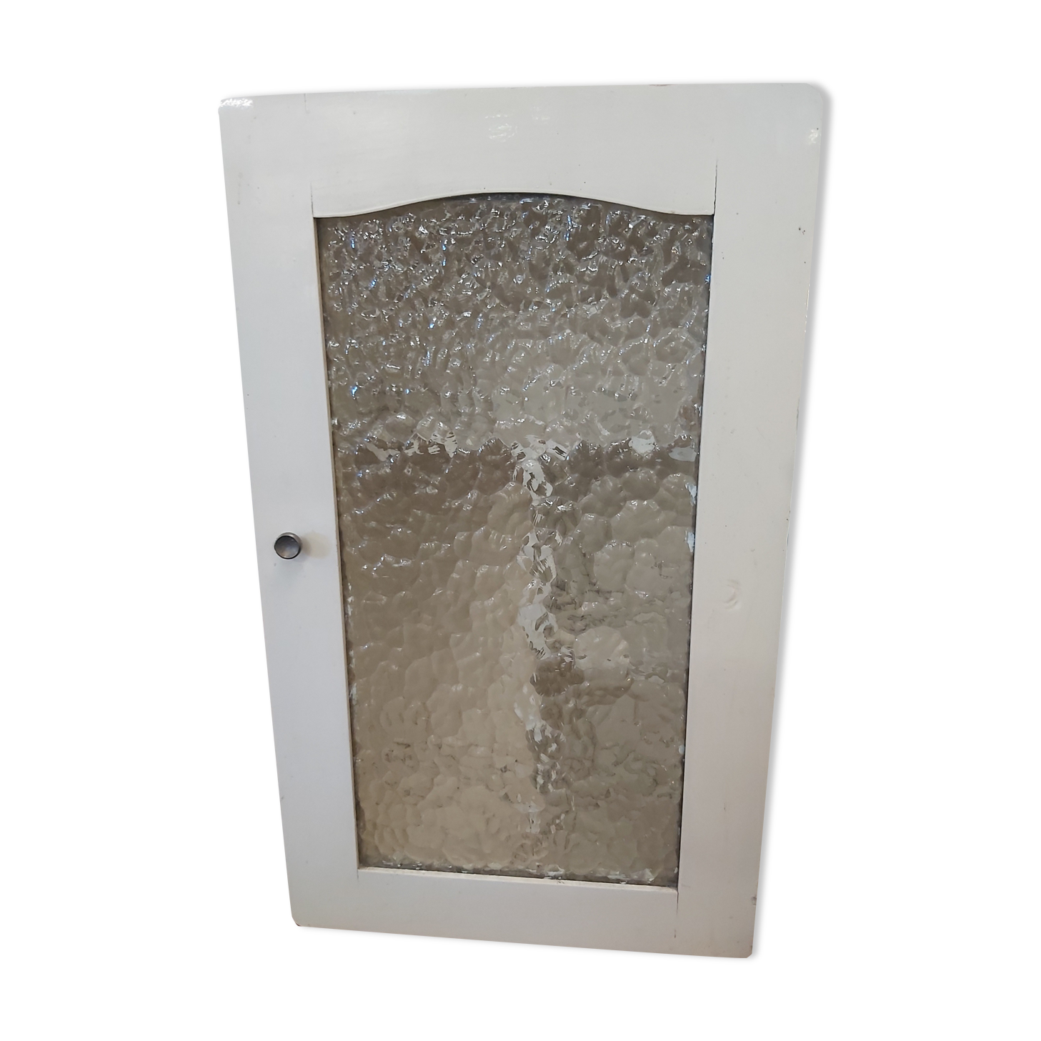 Wall-mounted medicine cabinet