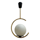 Suspension mid-century laiton et verre opalin