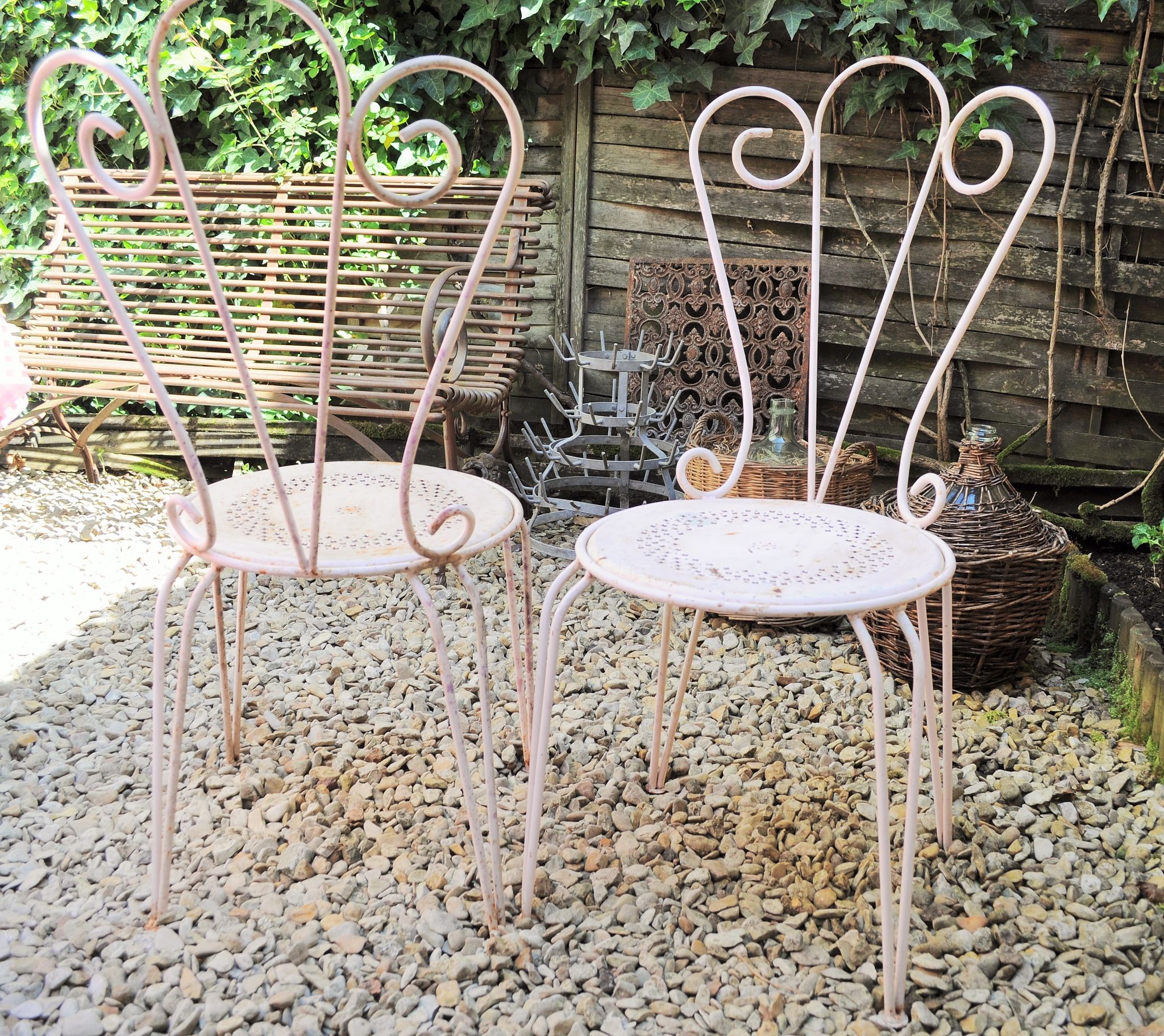 Paire de chaises de jardin Années 40-50 en métal blanc