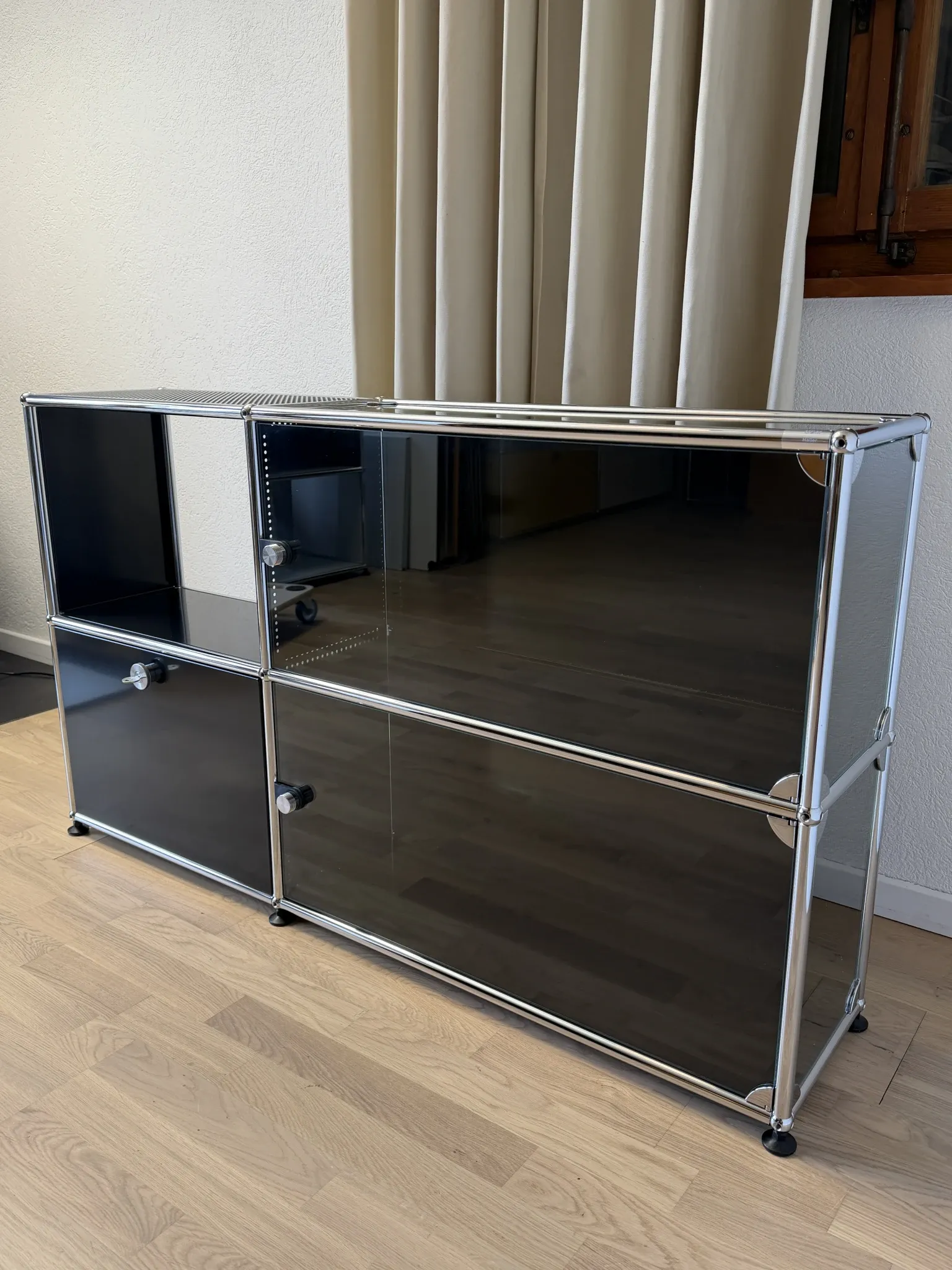 USM Haller commode in Graphite Black