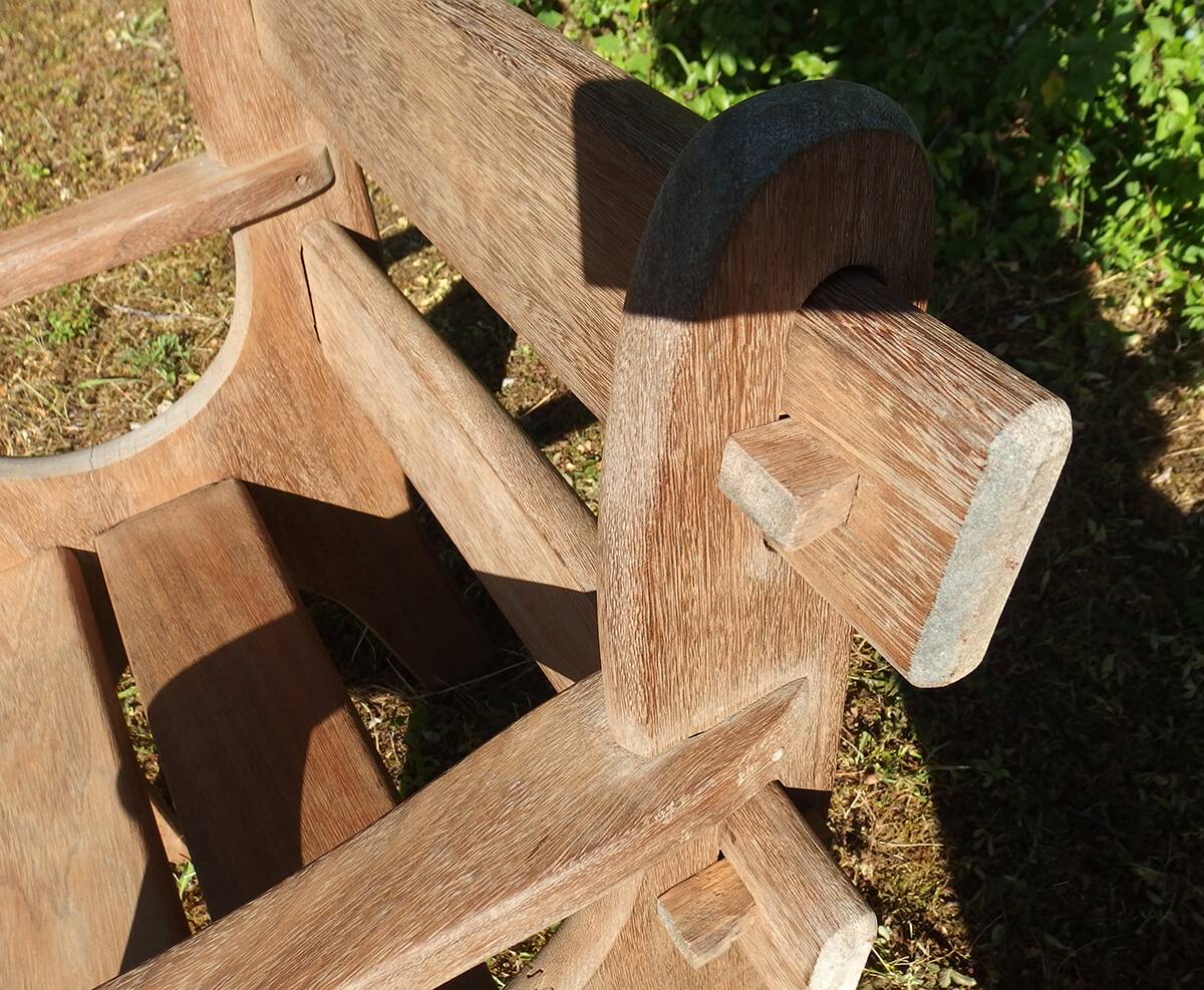 Pair of removable garden armchairs