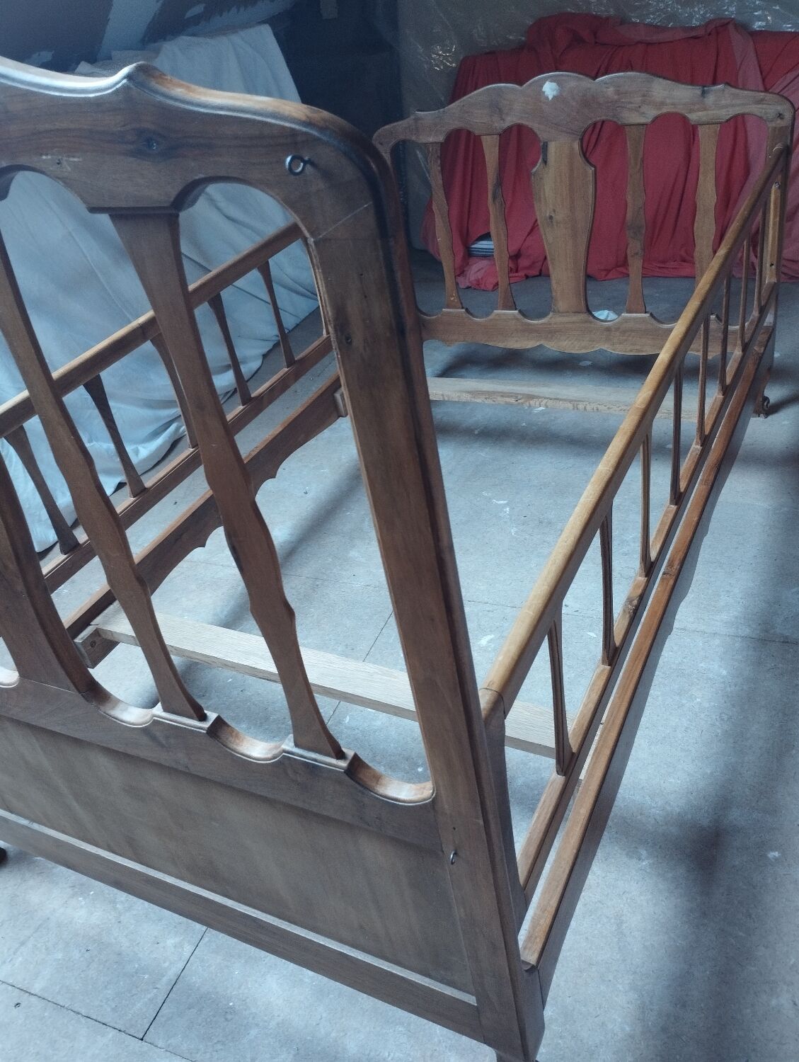 Children's bed with walnut bars