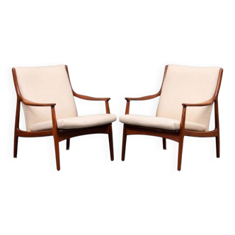 2 teak and ecru fabric armchairs, Denmark 1960