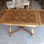 Table avec rallonges intégrées rénovée