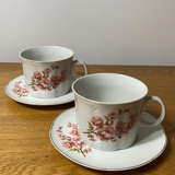 2 Porcelain cups with saucers