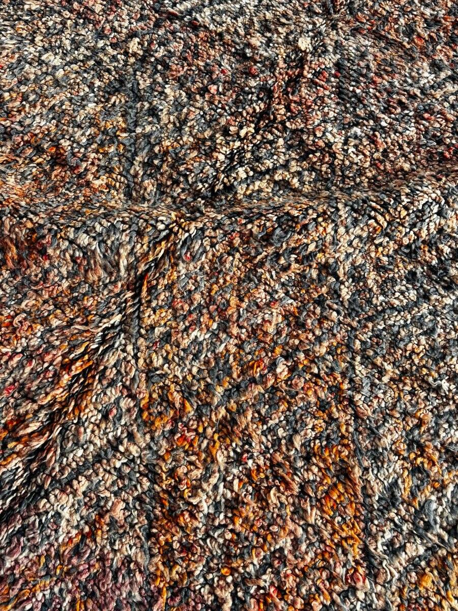 Vintage Boujad Moroccan rug in wool, Morocco, 1990.