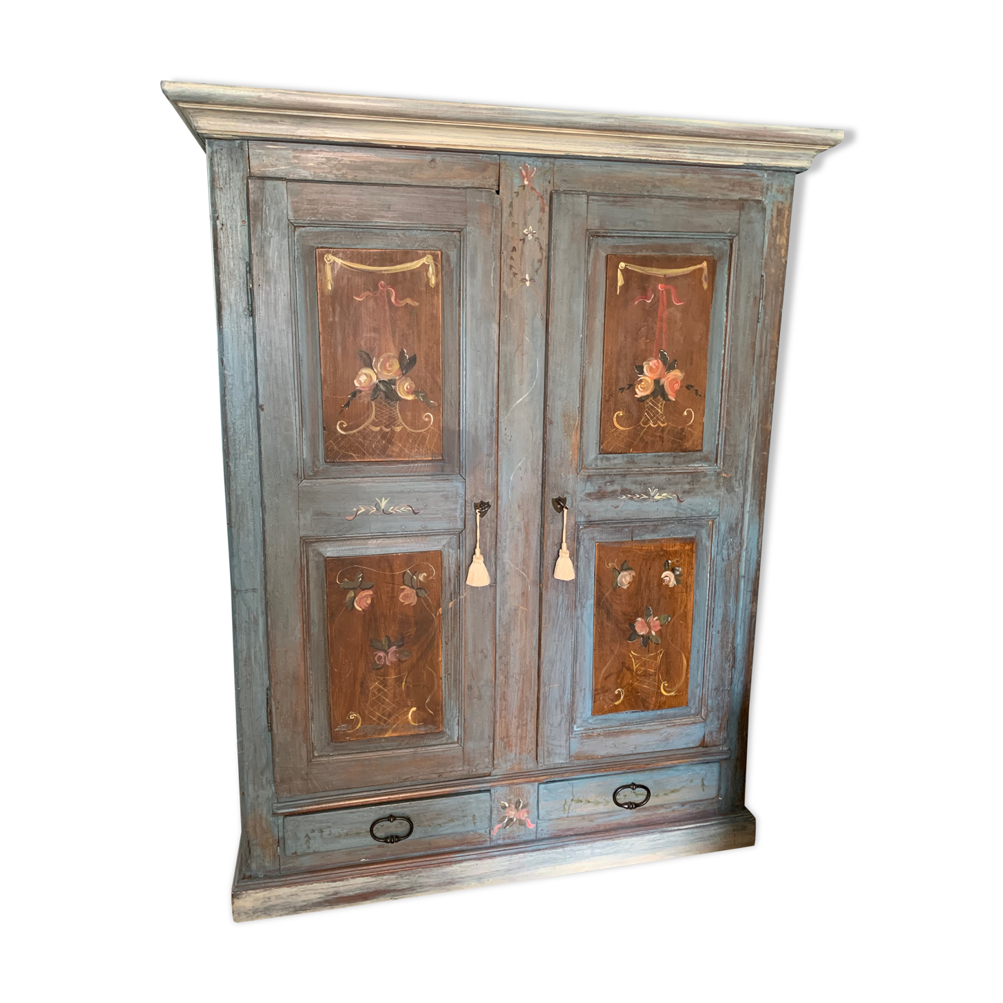 Wardrobe caravan 19th