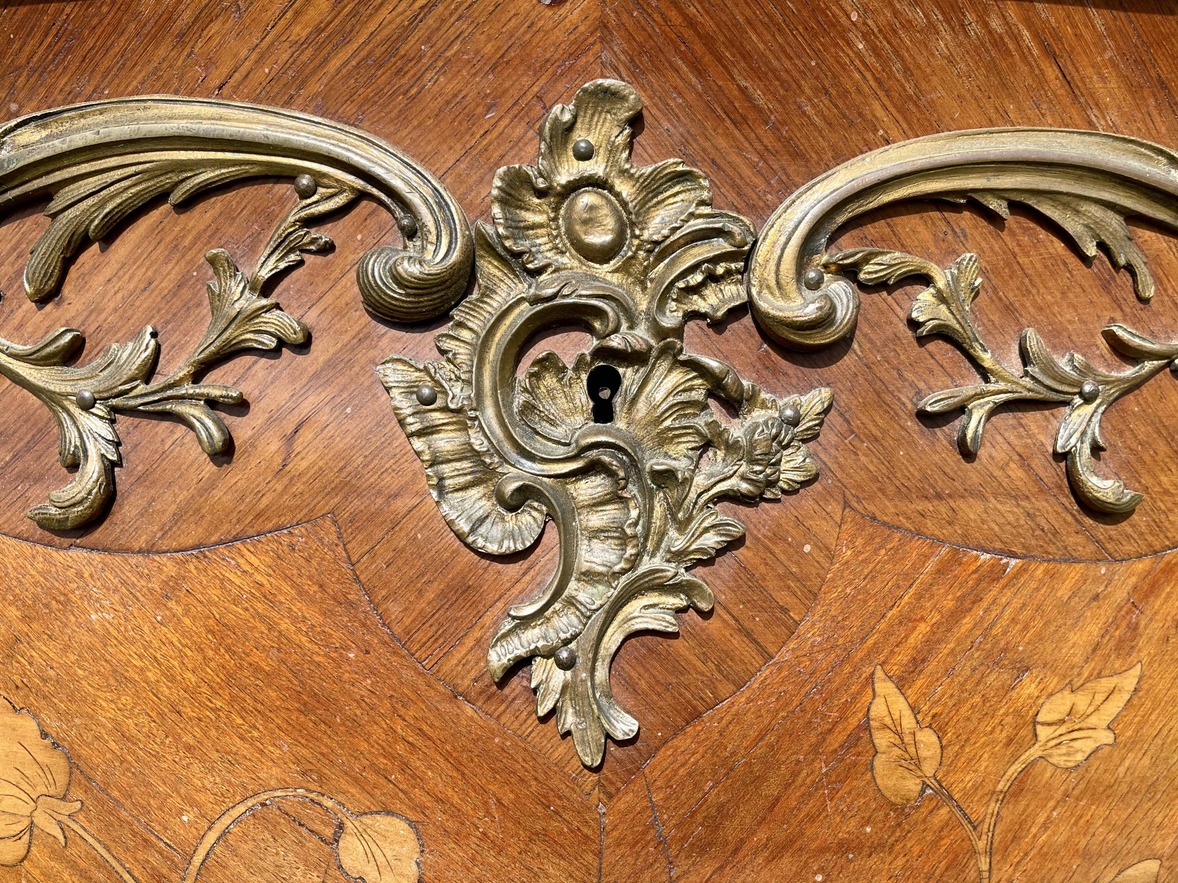 Chest of drawers marquetry & bronze style Louis XV