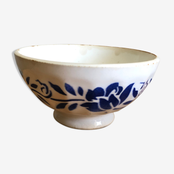 Ancient bowl Digoin blue flowers
