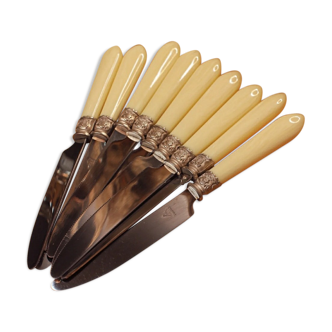Set of 9 knives