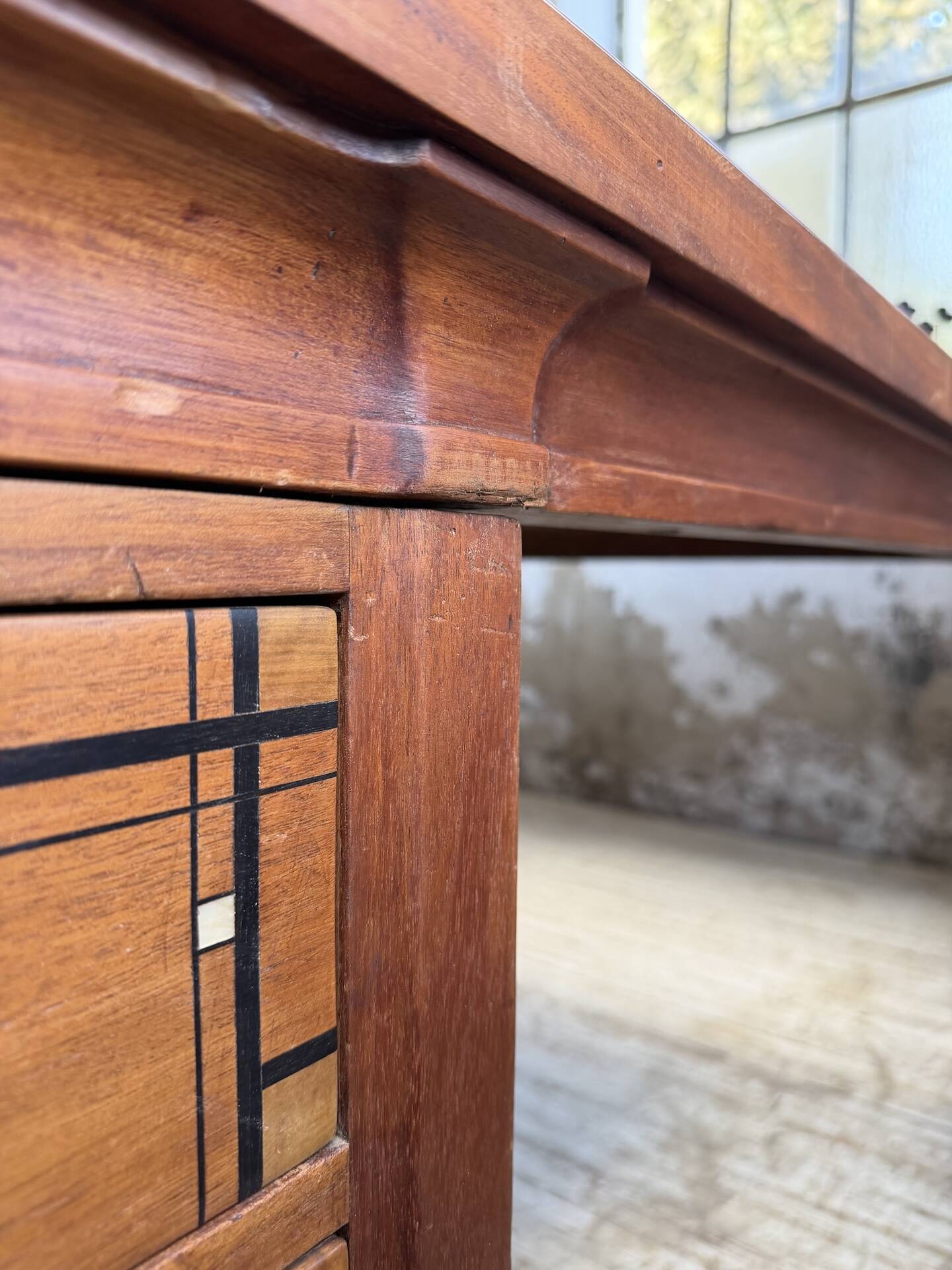 Double-sided walnut counter desk 1900