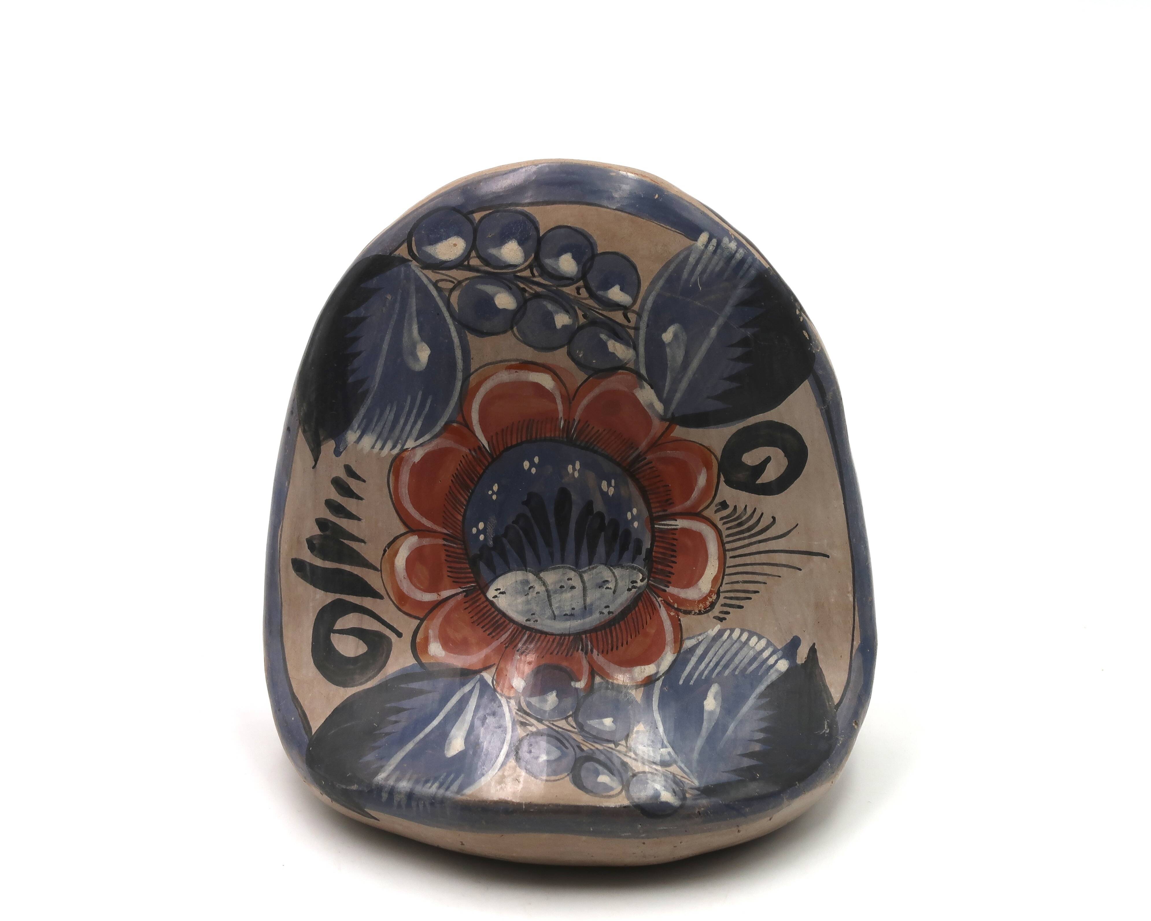 Mexican ceramic owl, sculpture from Mexico, 1970s.