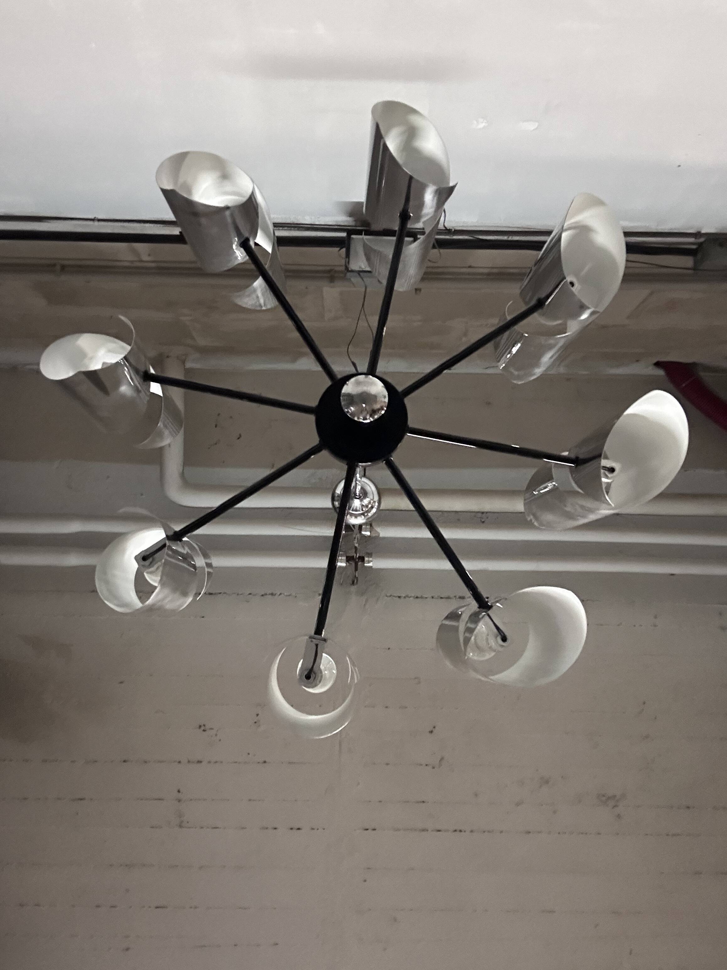 lampadario anni 70 italiano