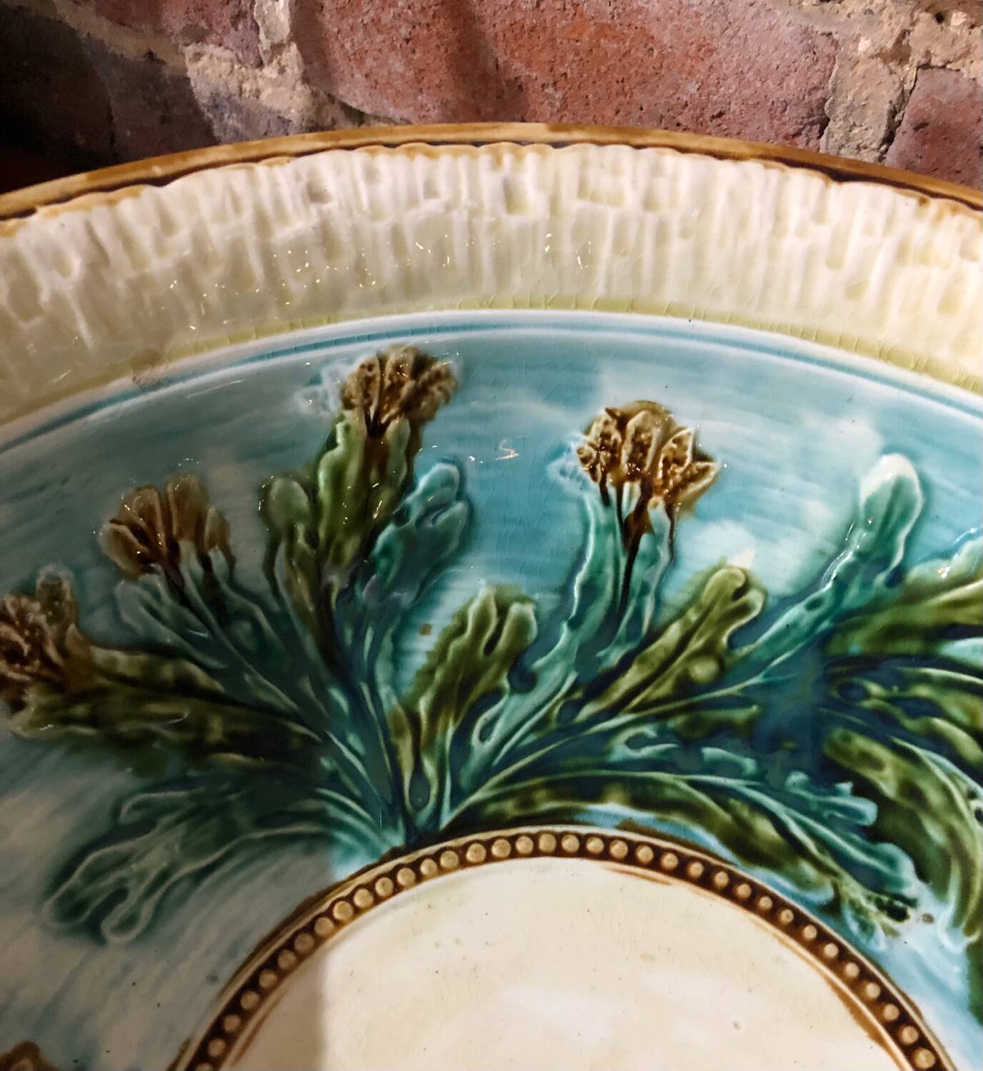 Majolica toilet set Onnaing