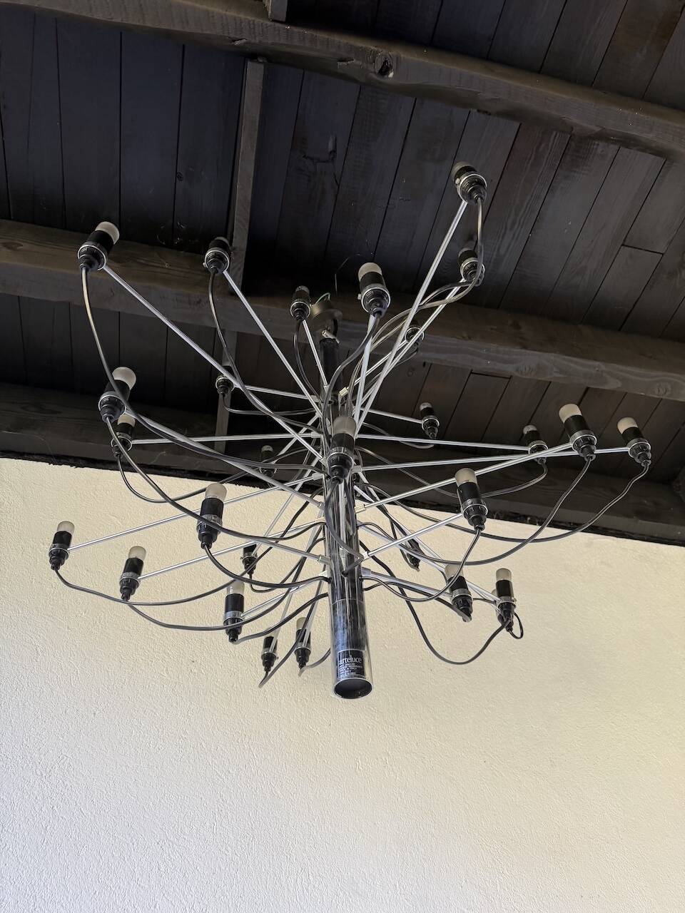 Lustre suspension Gino Sarfatti for Arteluce 30 lights model 2097 from the 1960s.