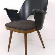 Beautiful modernist chairs in the style of Oswald Haerdtl, Backhausen, Austria.