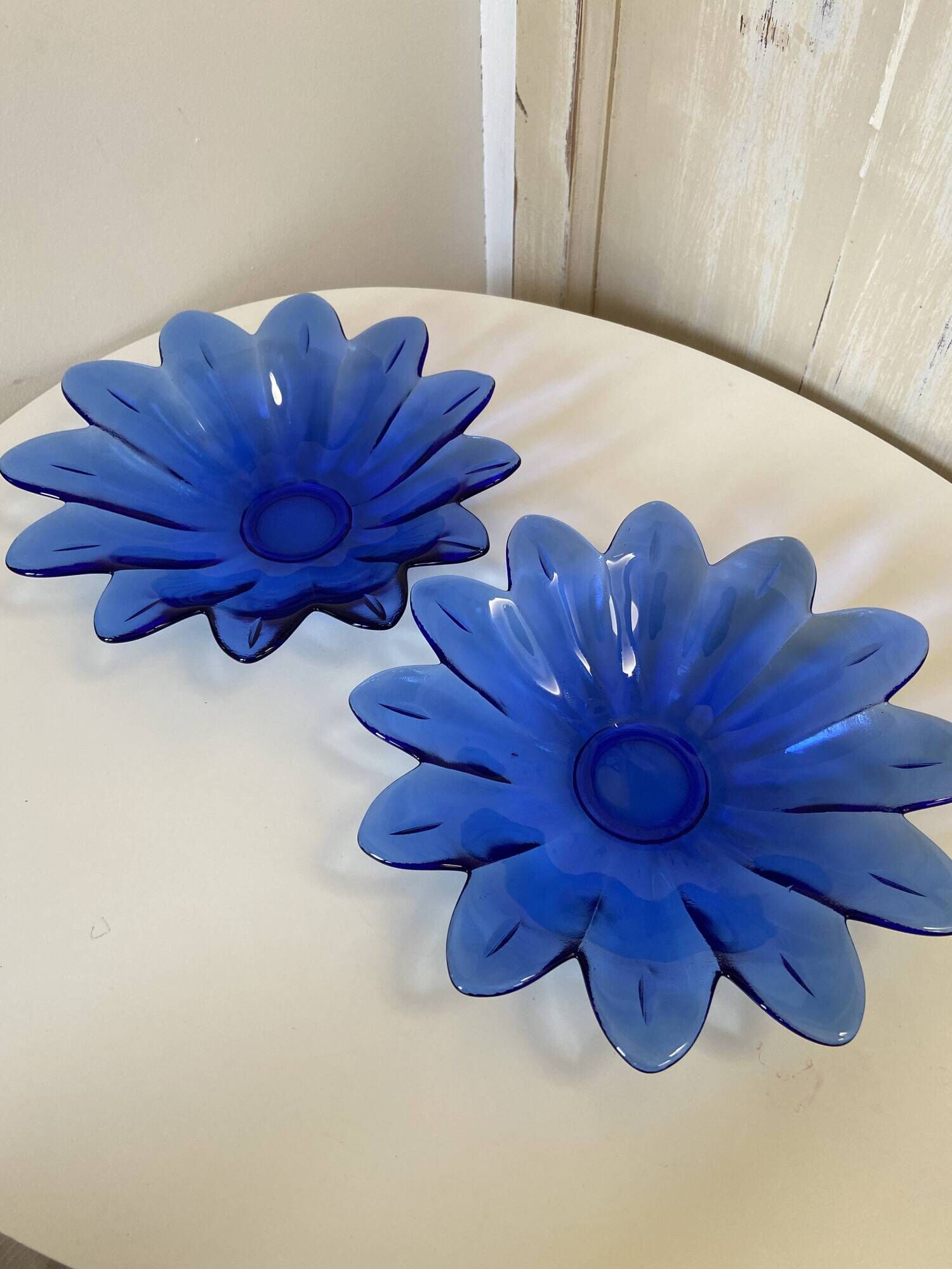 Set of 2 small plates fruit cup in the shape of a daisy/blue flower - pocket tray / ashtray