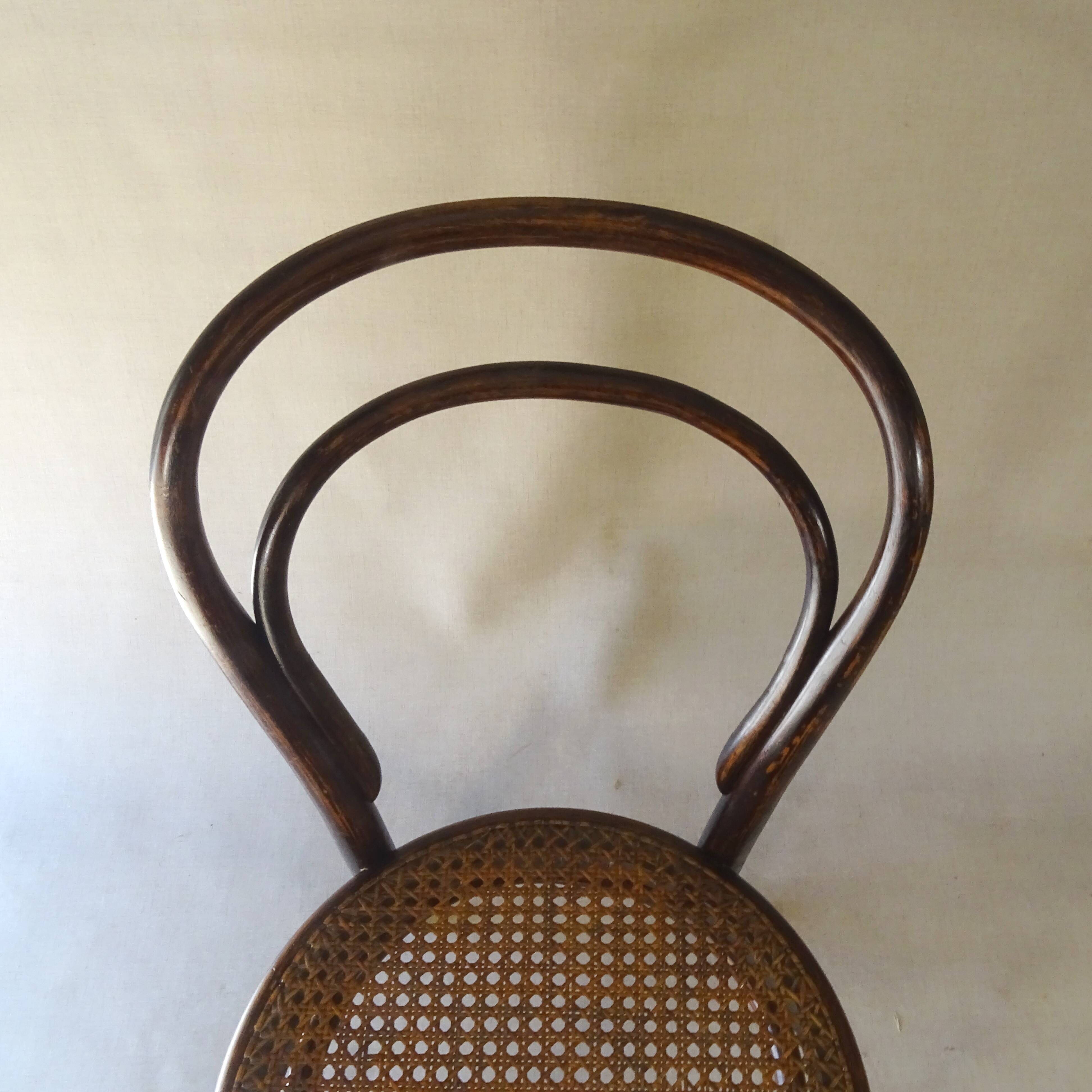 Nanny chair No. 14 Thonet 1875, original caning
