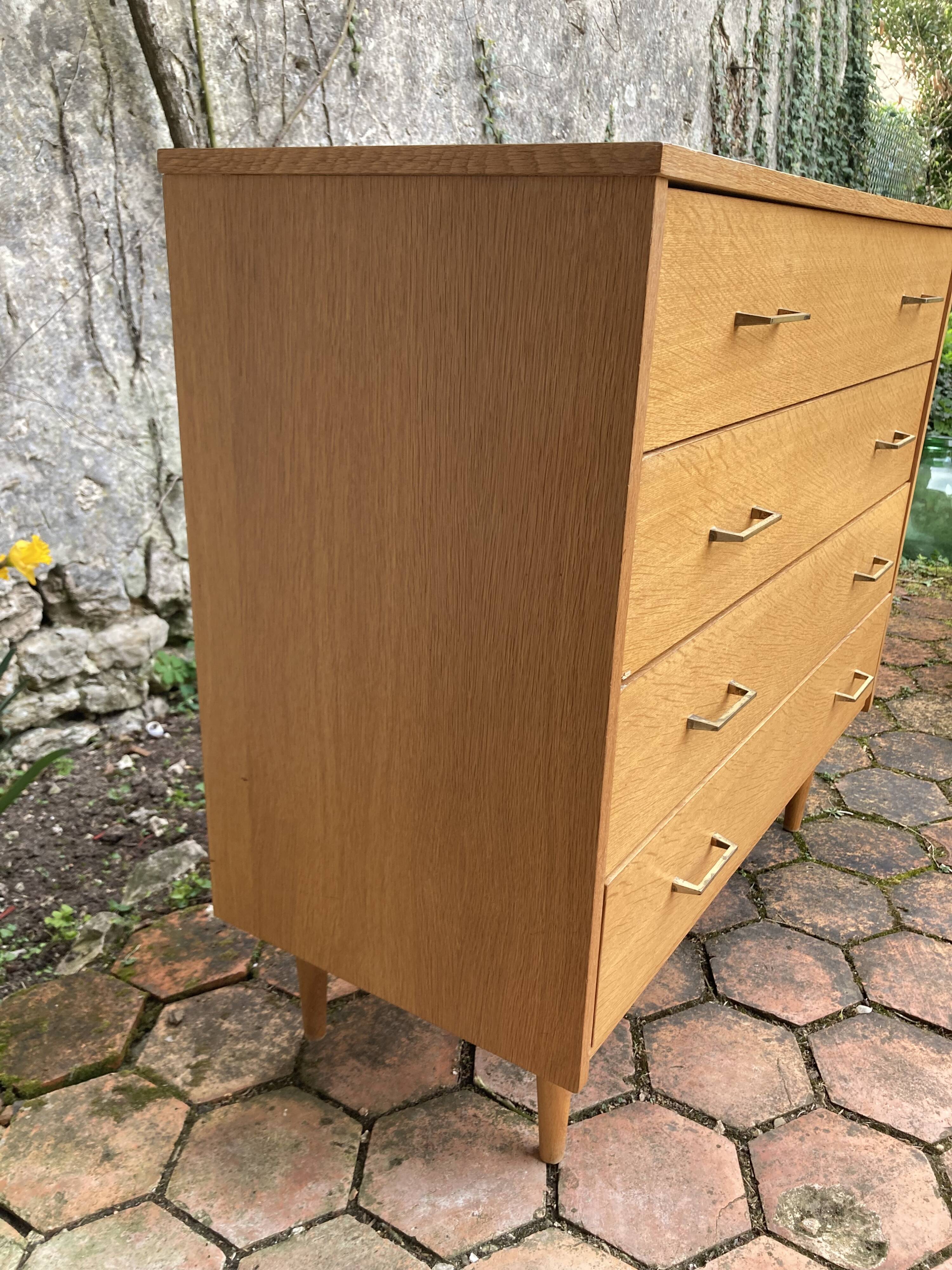 Vintage chest of drawers