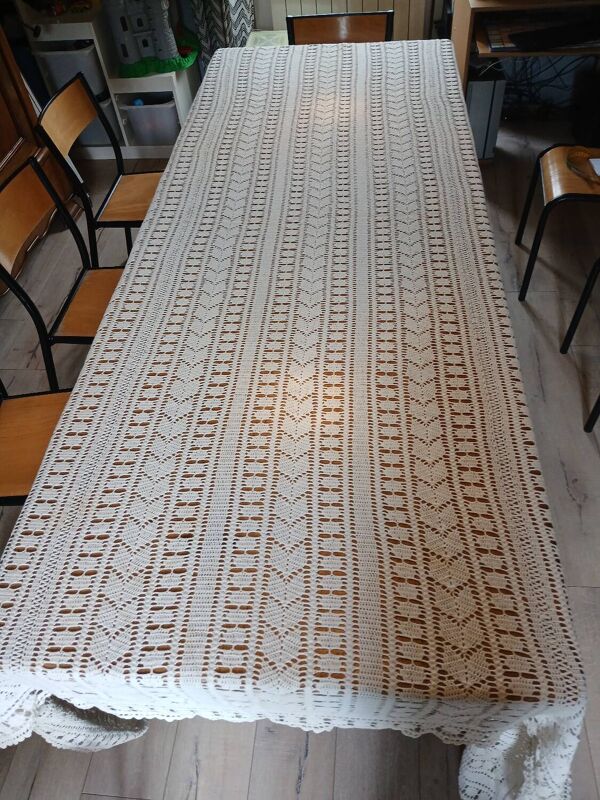 Dessus de lit ancien en crochet fait main