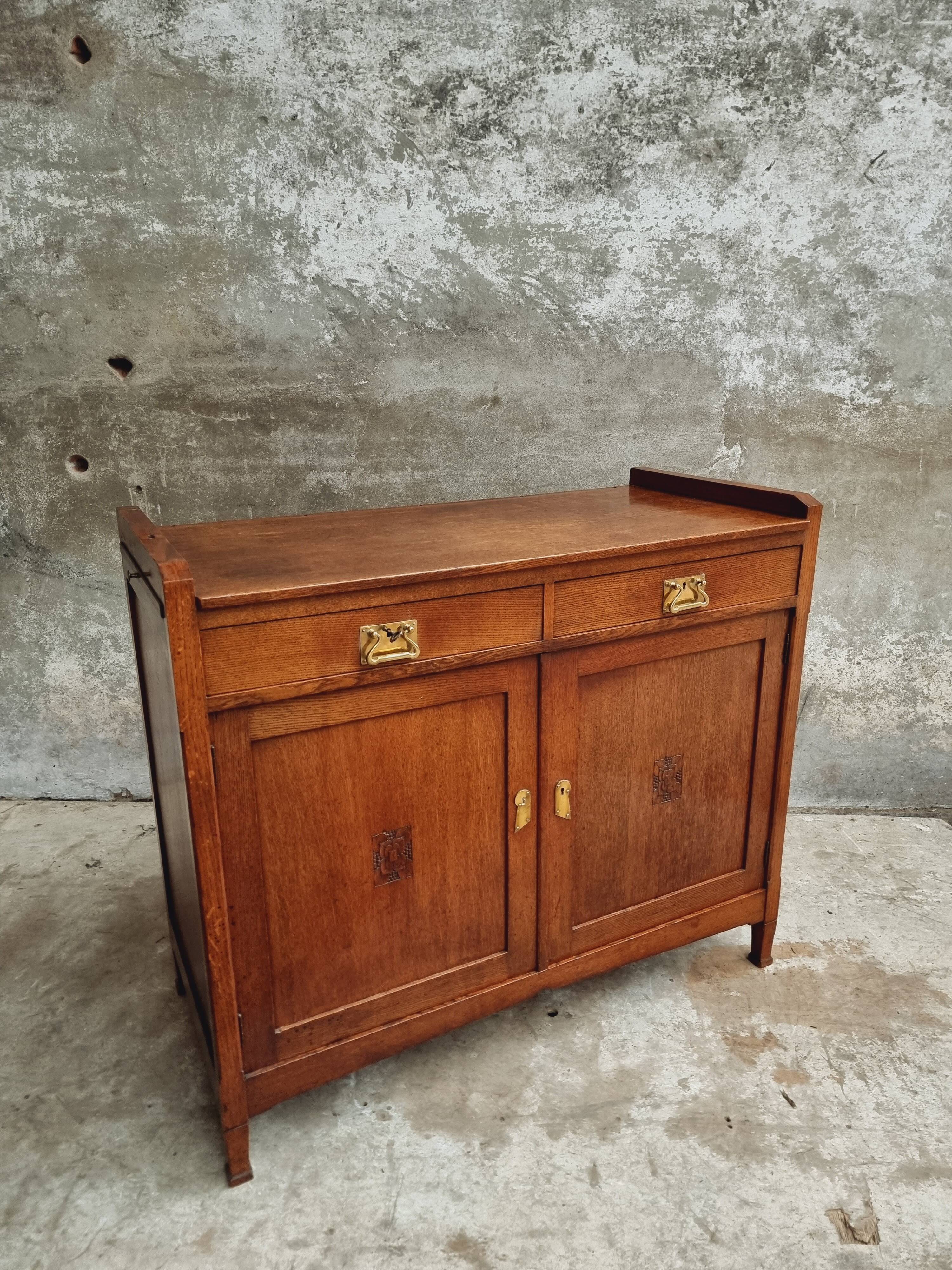 Antique sideboard chest of drawers Art Deco oak