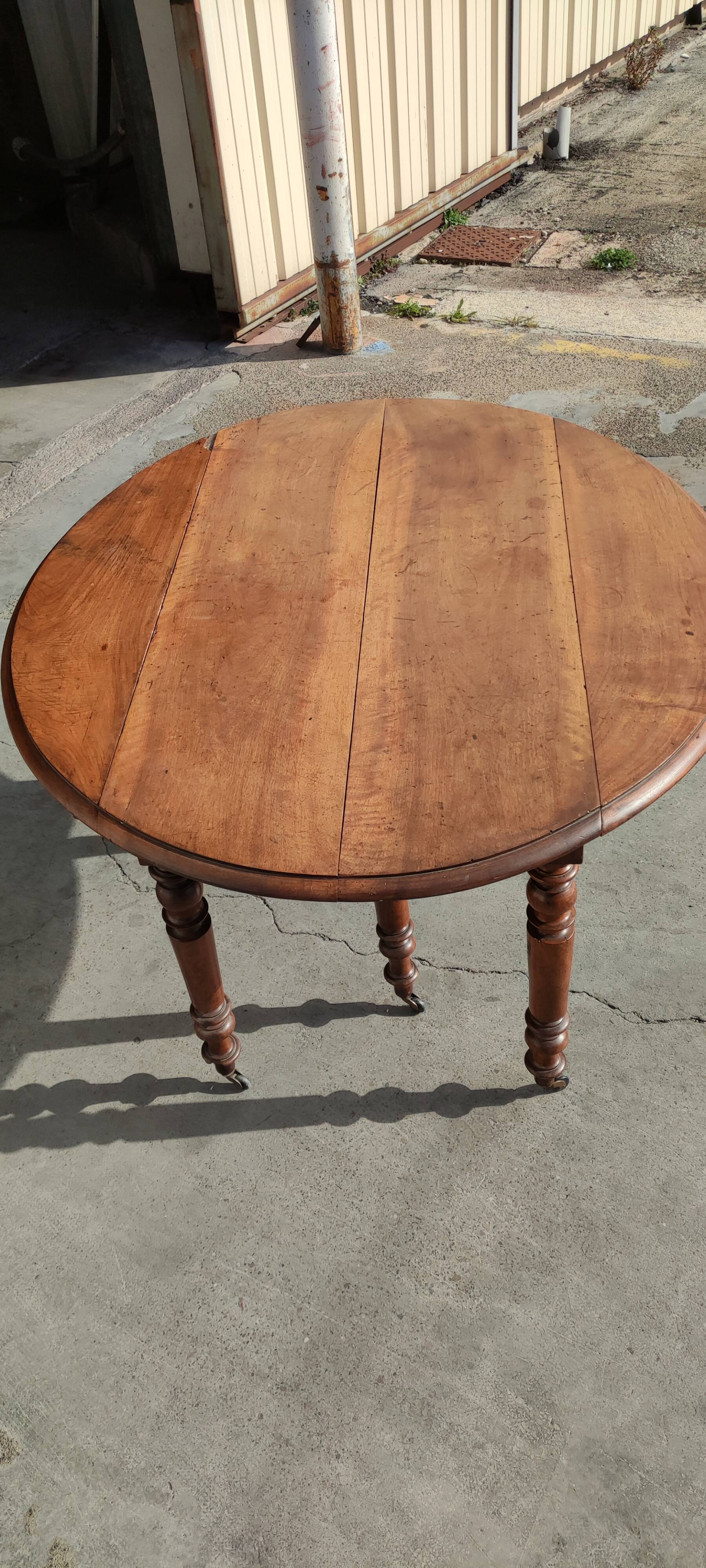 Table 6 pieds louis philippe noyer 2m25
