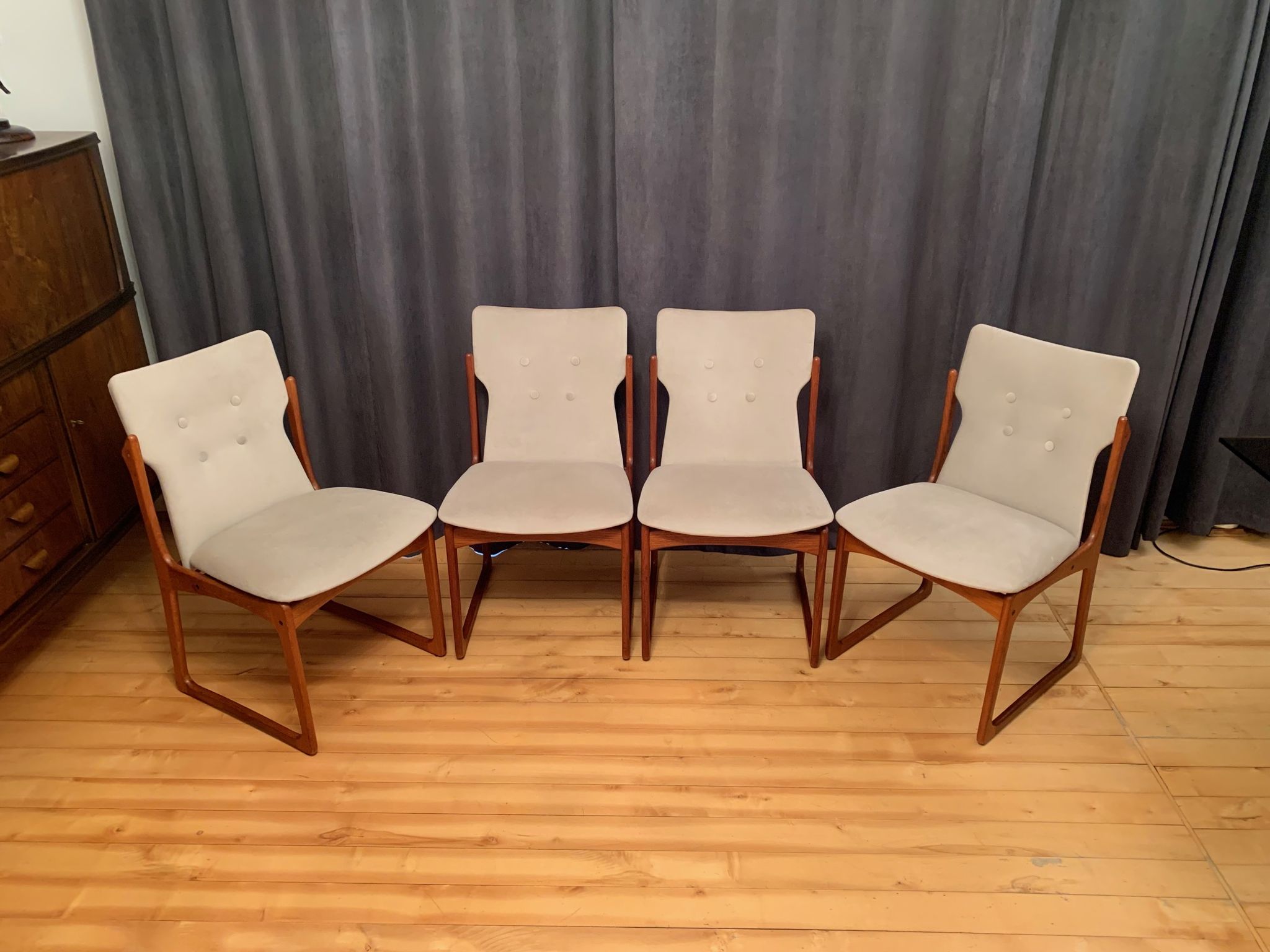 Ensemble de quatre chaises Vamdrup Stolefabrik, Danemark, années 1960