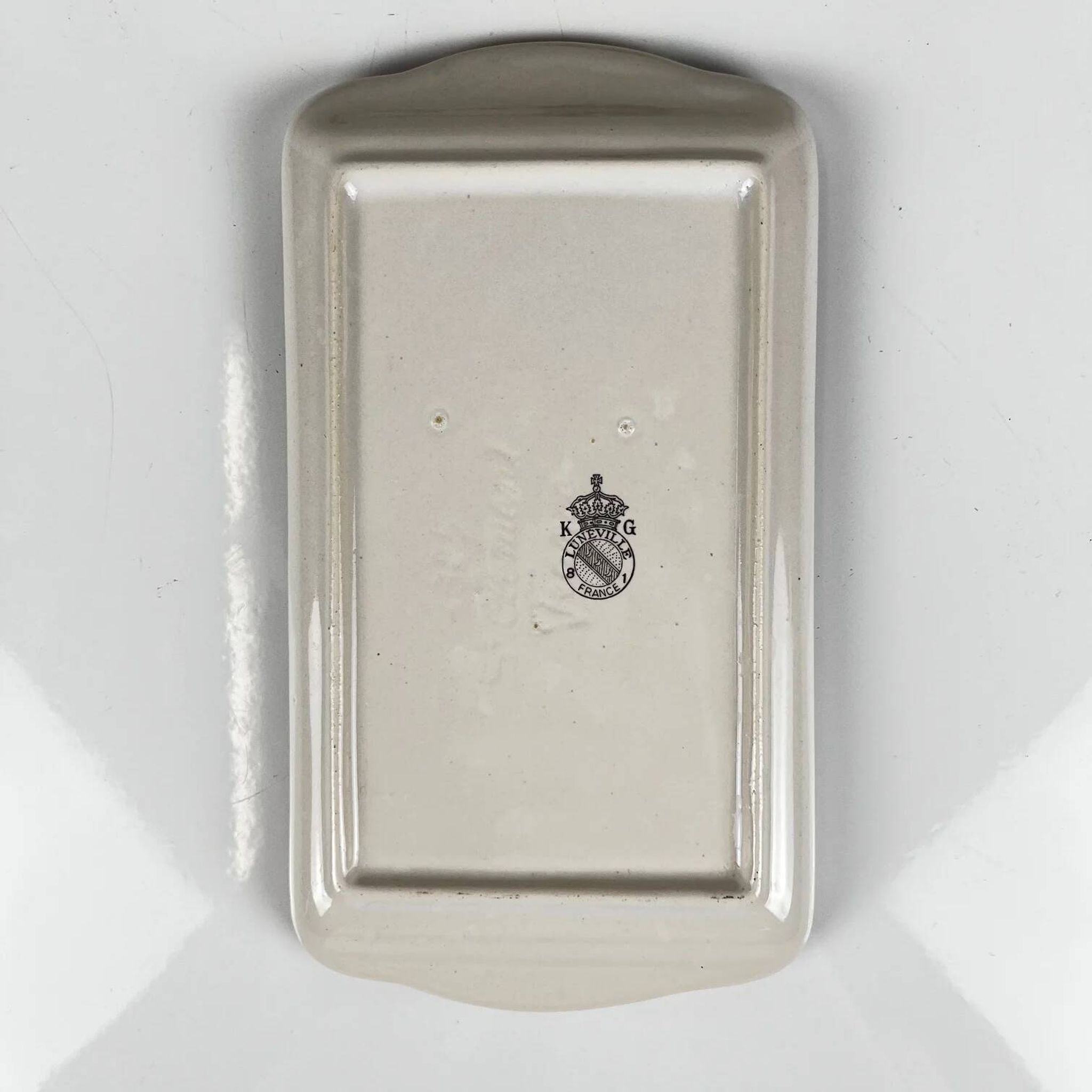 Butter dish KG Lunéville model Réverbère, earthenware