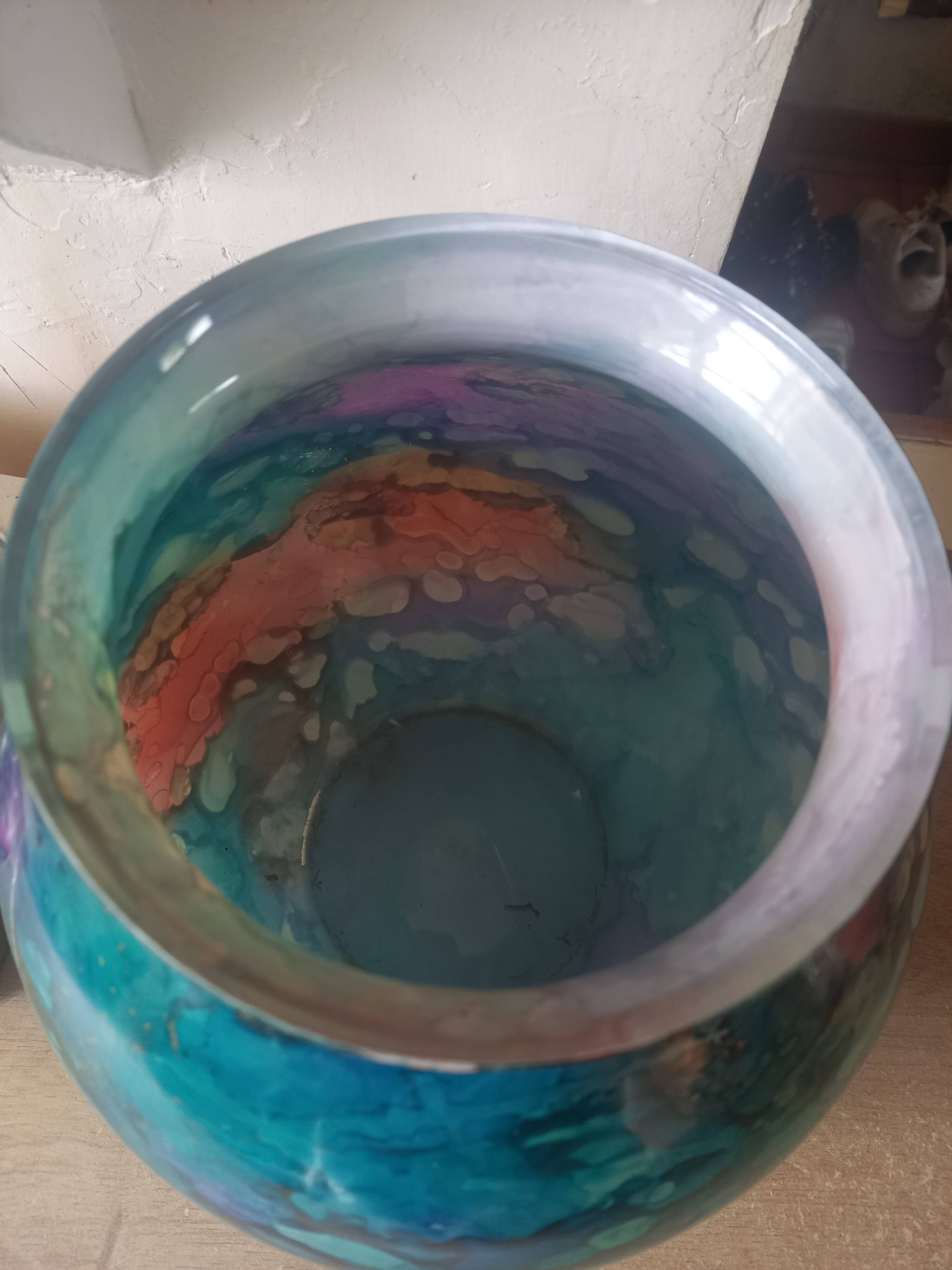 Large lacquered glass ball vase signed Jean-Noël Bouillet
