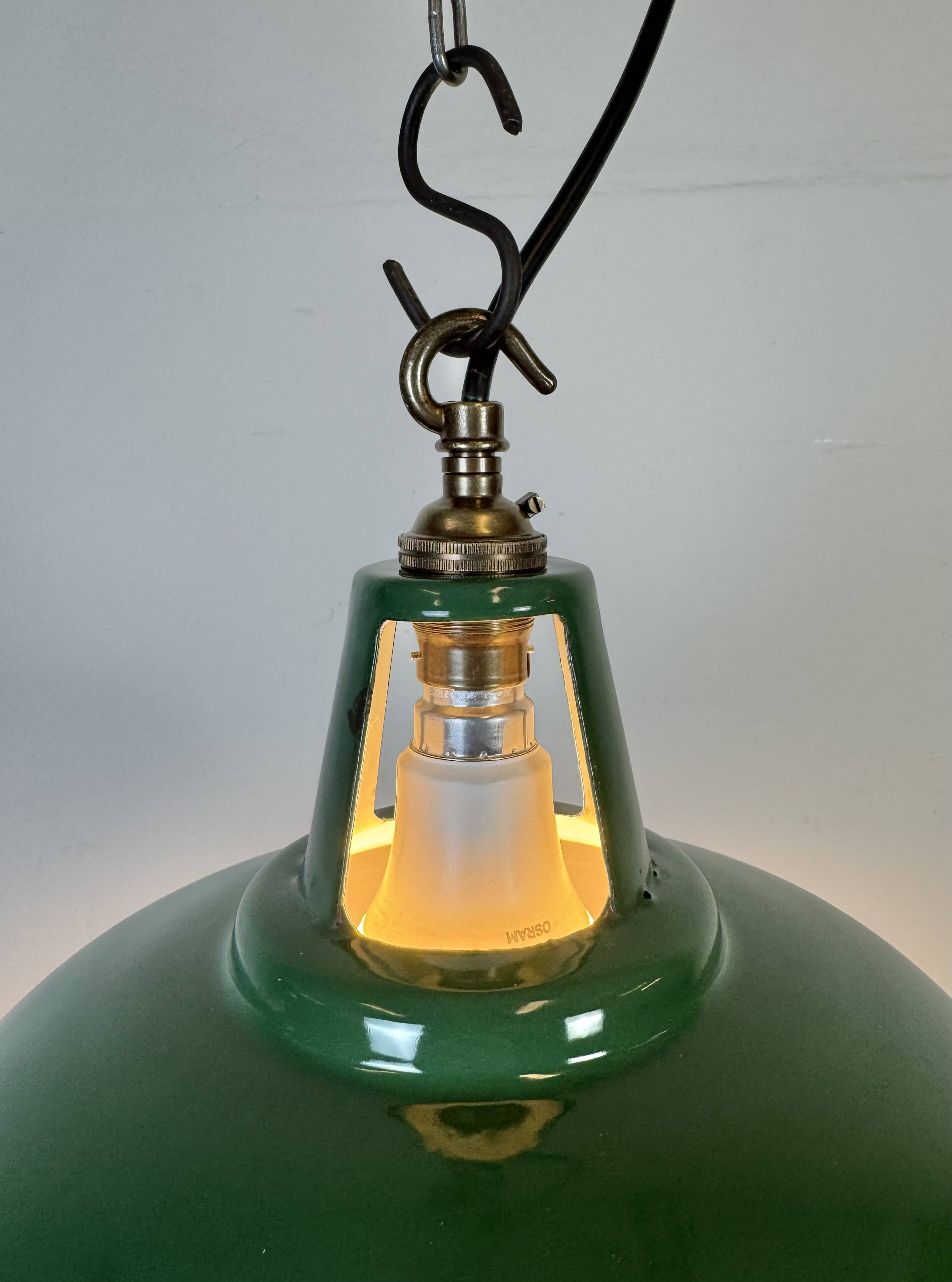 Industrial Green Enamel Factory Pendant Lamp, 1960s
