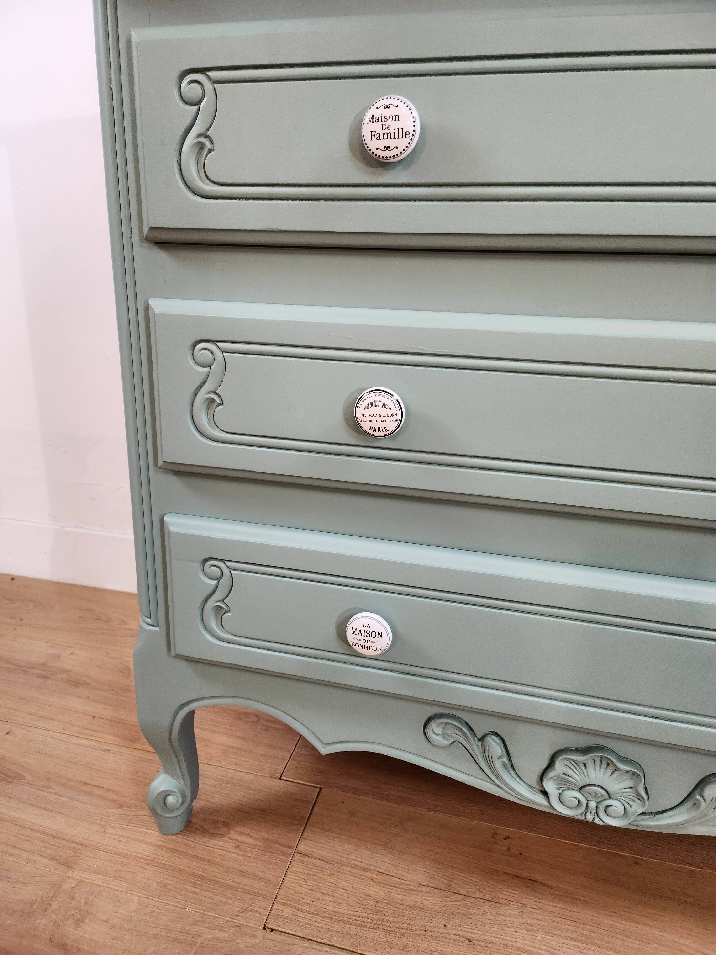 Chest of drawers with 3 drawers