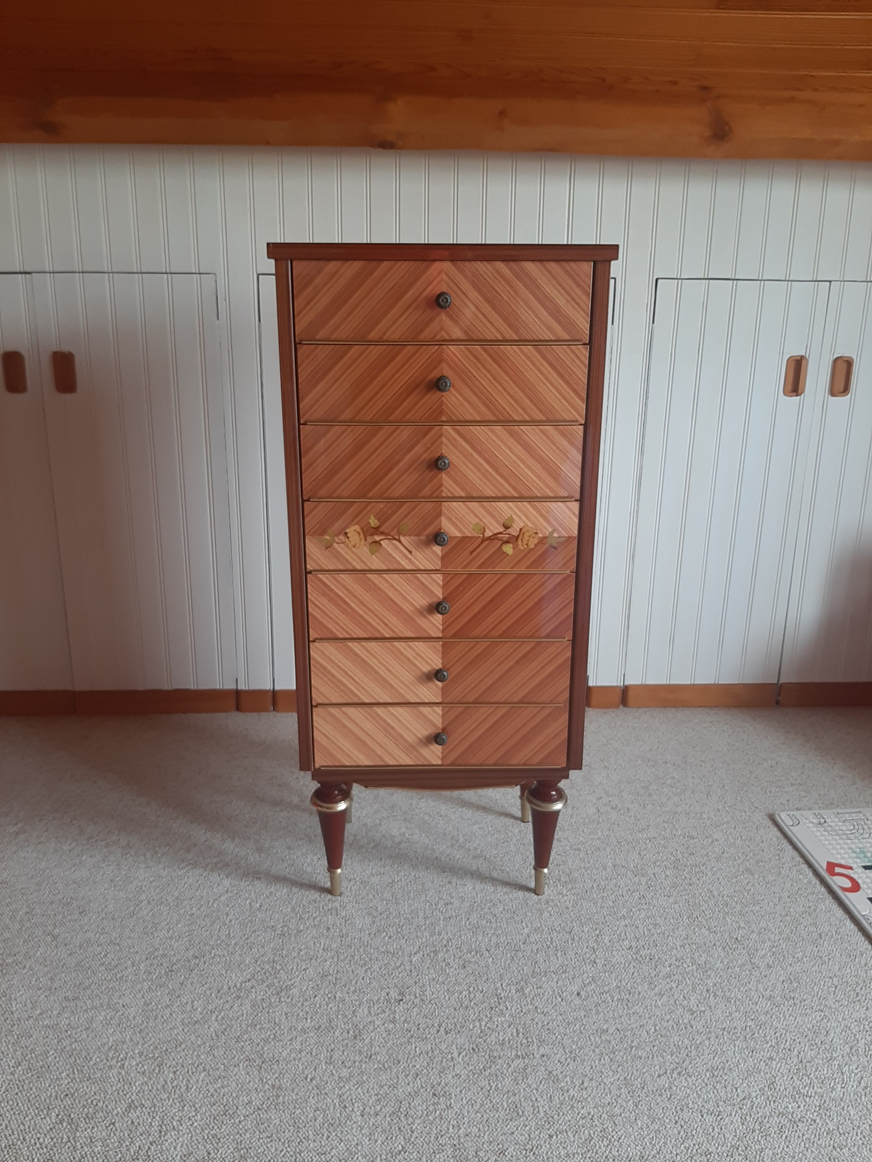 Commode semainier 7 tiroirs style Louis XVI