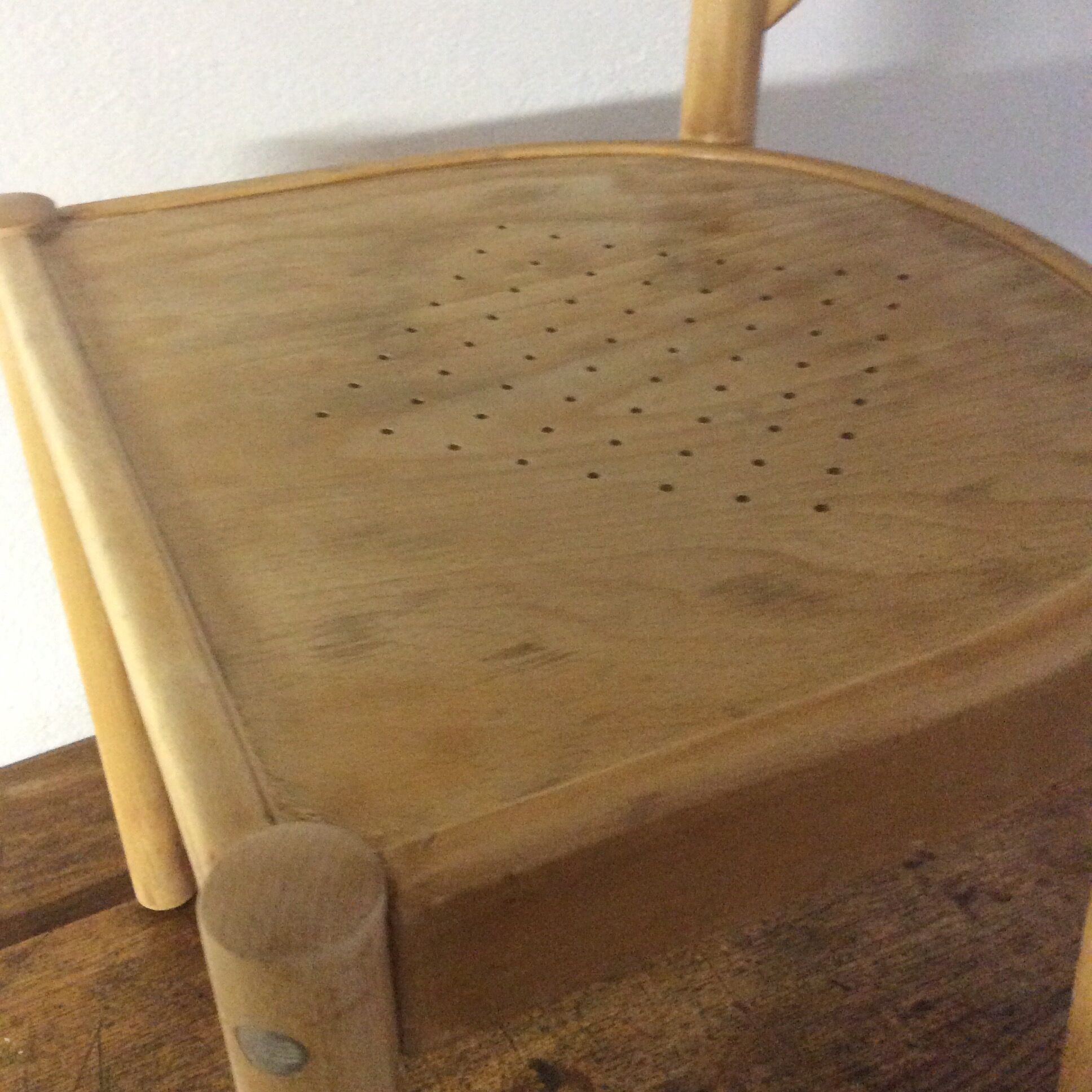Chair wood
