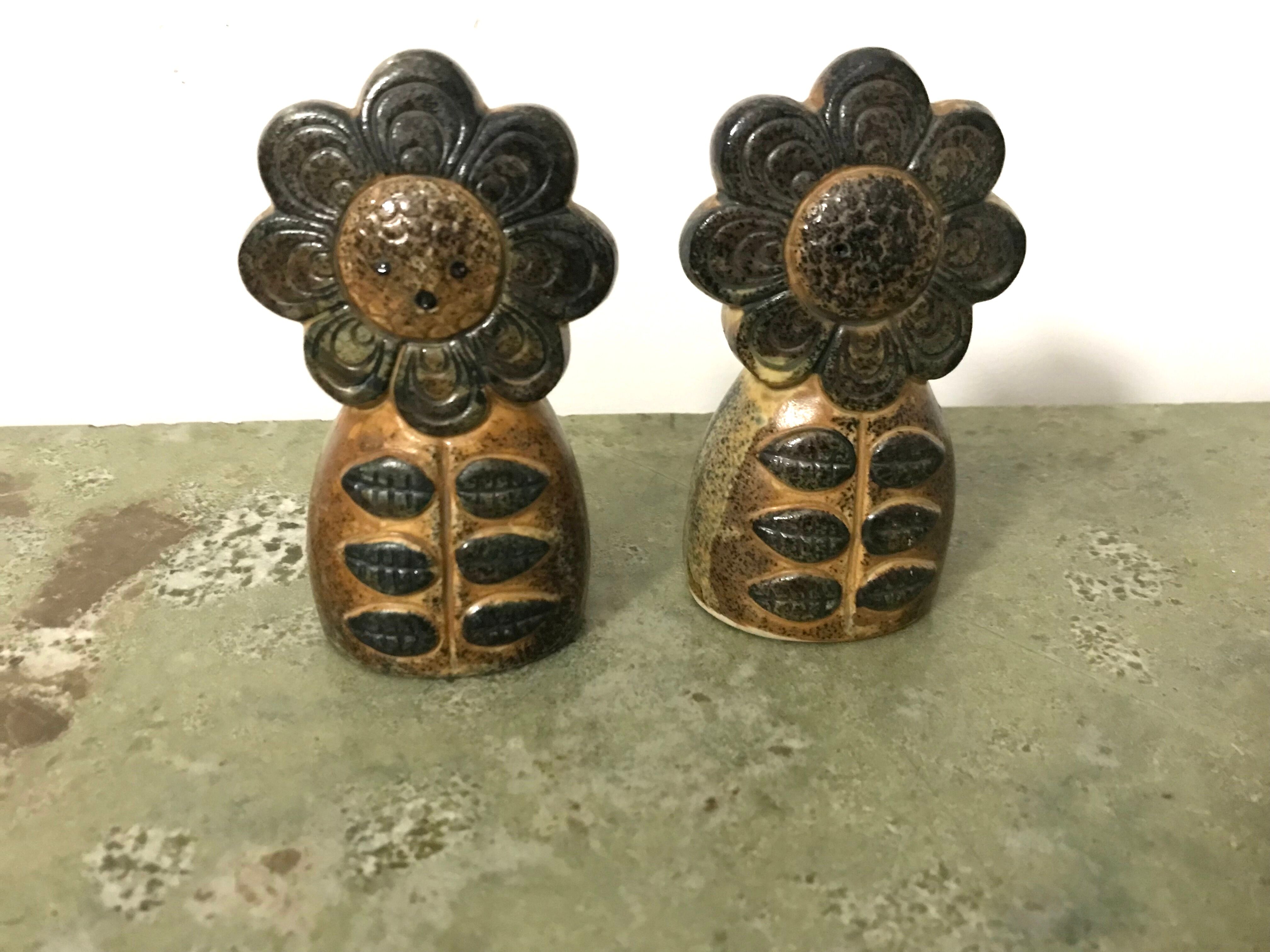 Vintage ceramic salt and pepper HH Japan