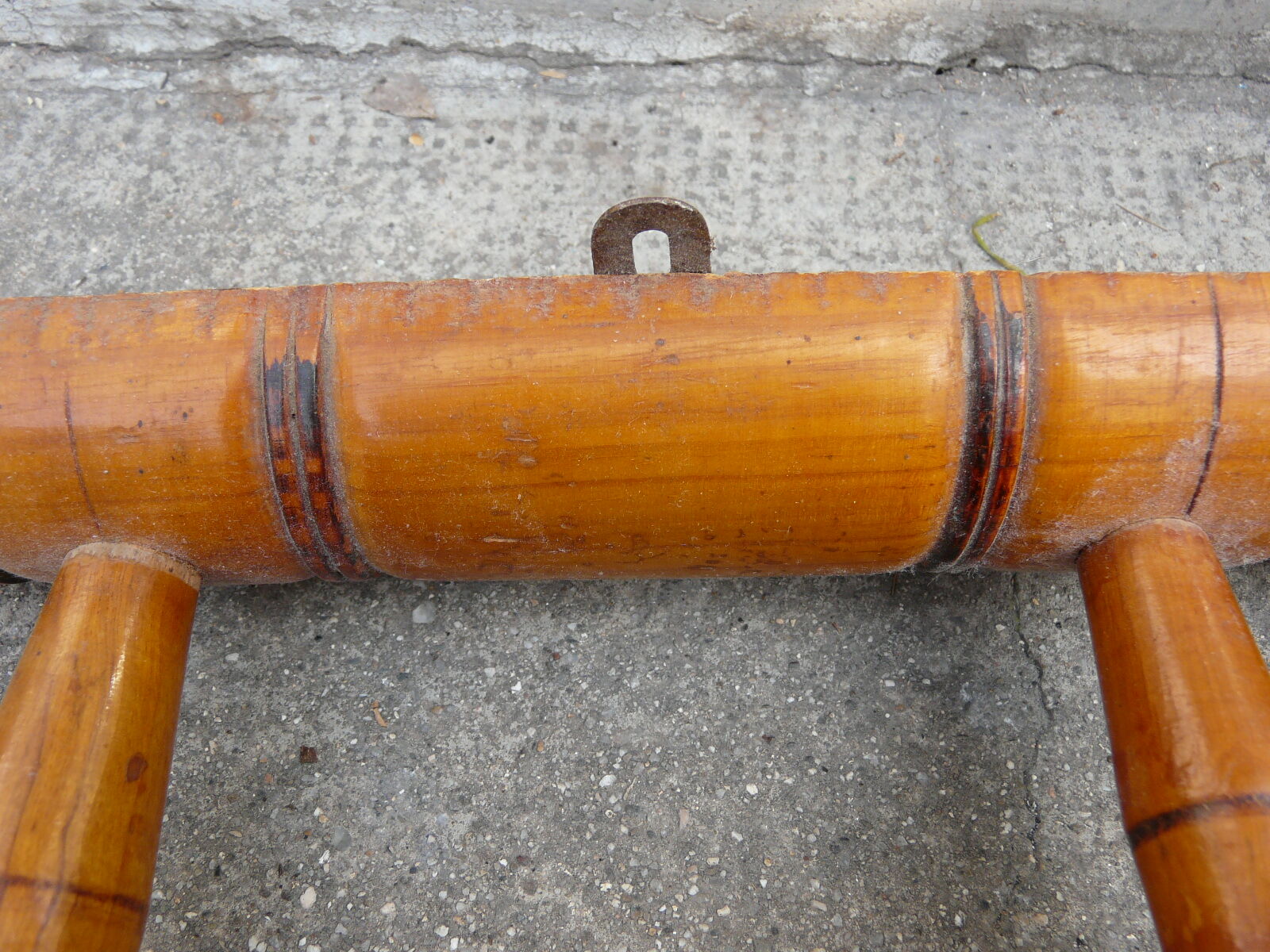 Bamboo-style wooden coat holder 8 patères, 1940