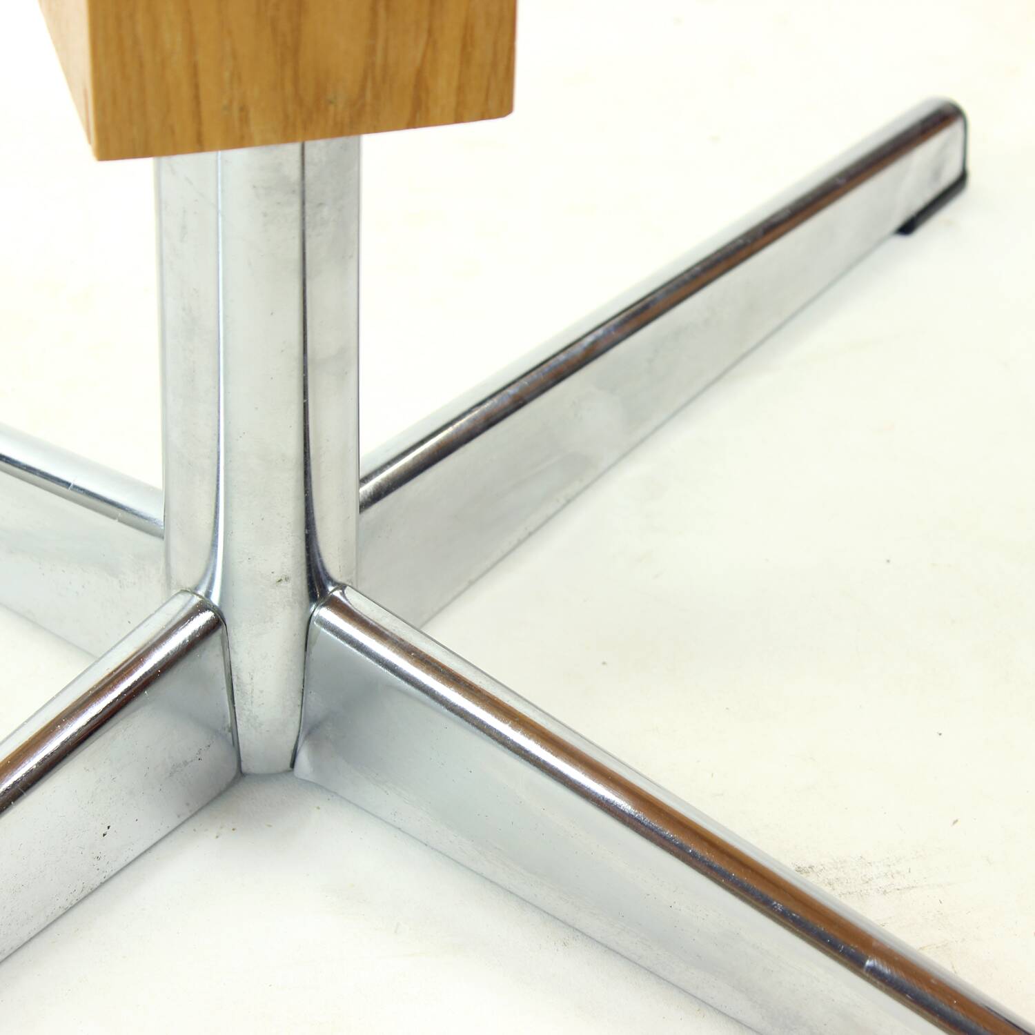 Functionalist Steel And Ash Wood Swivel Coffee Table, 1960s