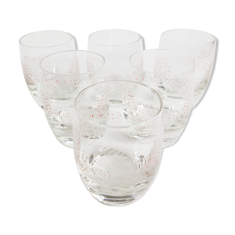 Six verres à calvados