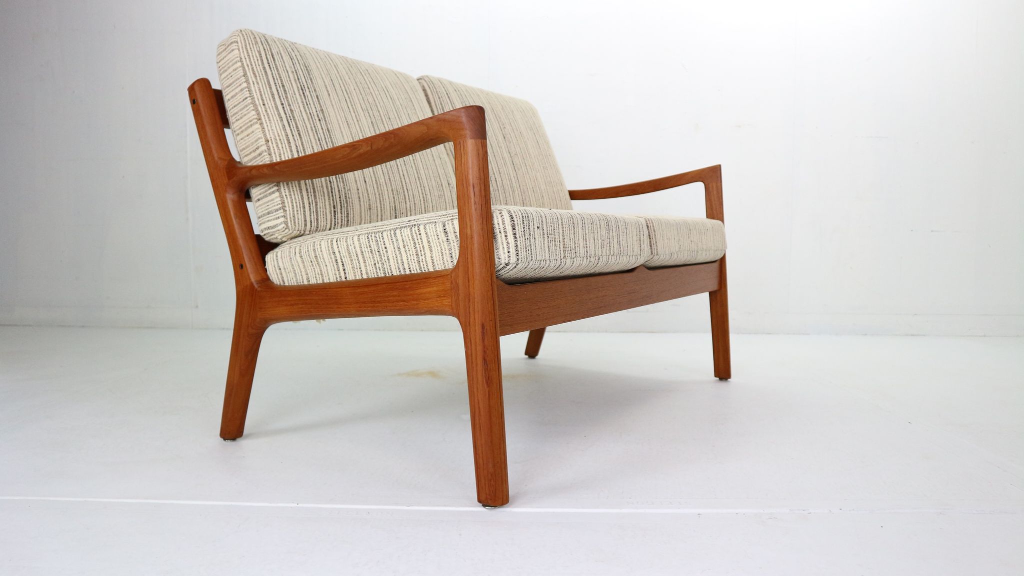 Ole Wanscher Senator 166 Teak 2-Seater Sofa for France & Søn, 1960 Denmark