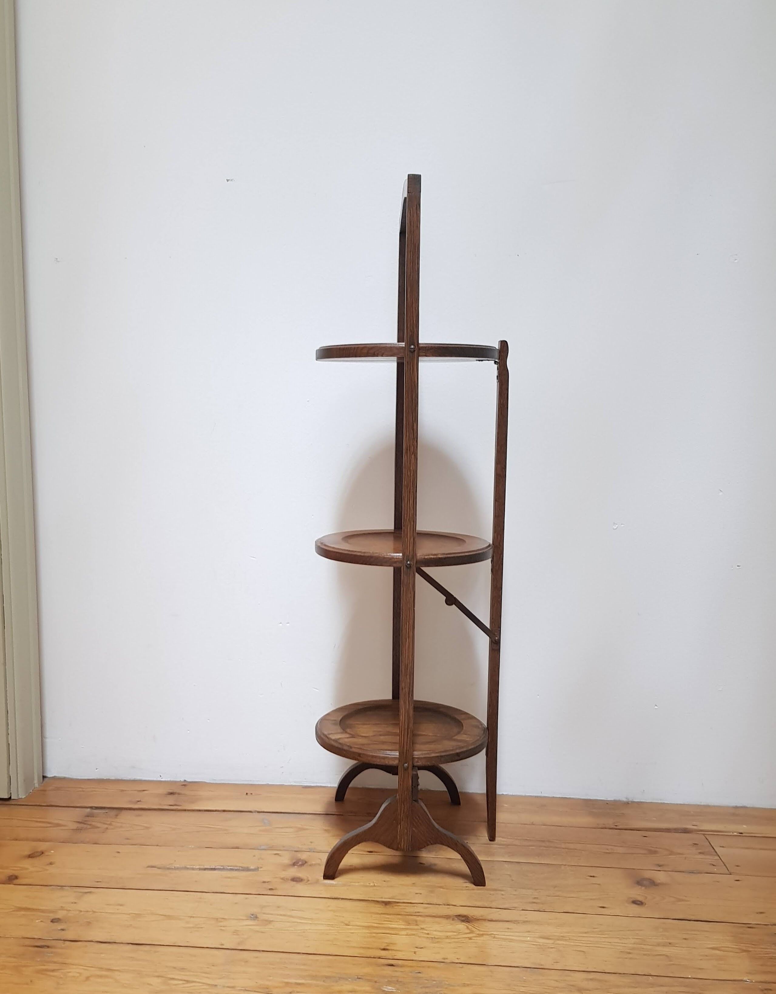 Victorian folding cake stand