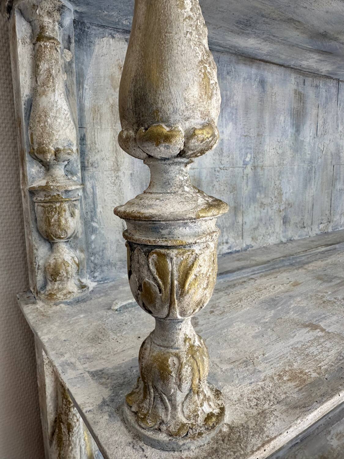 Walnut dresser, 19th century.