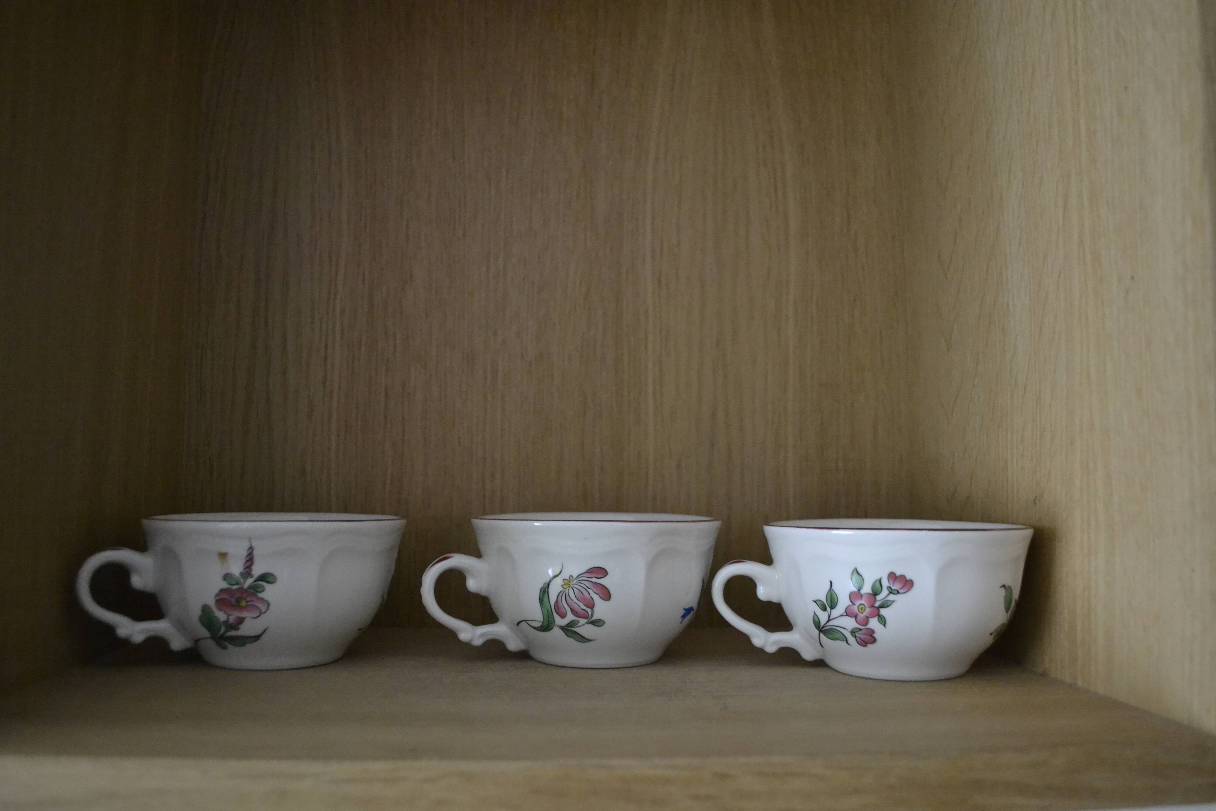 Set of 3 cups Luneville