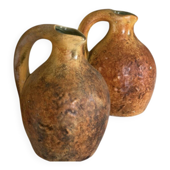 Stoneware jugs from Périgord pottery